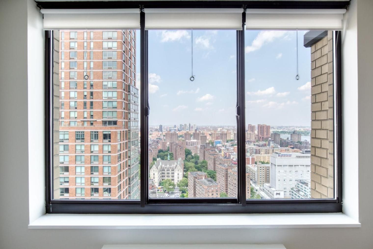 Ues 1br W Gym Pool Doorman Elevator Nr Park Nyc-622