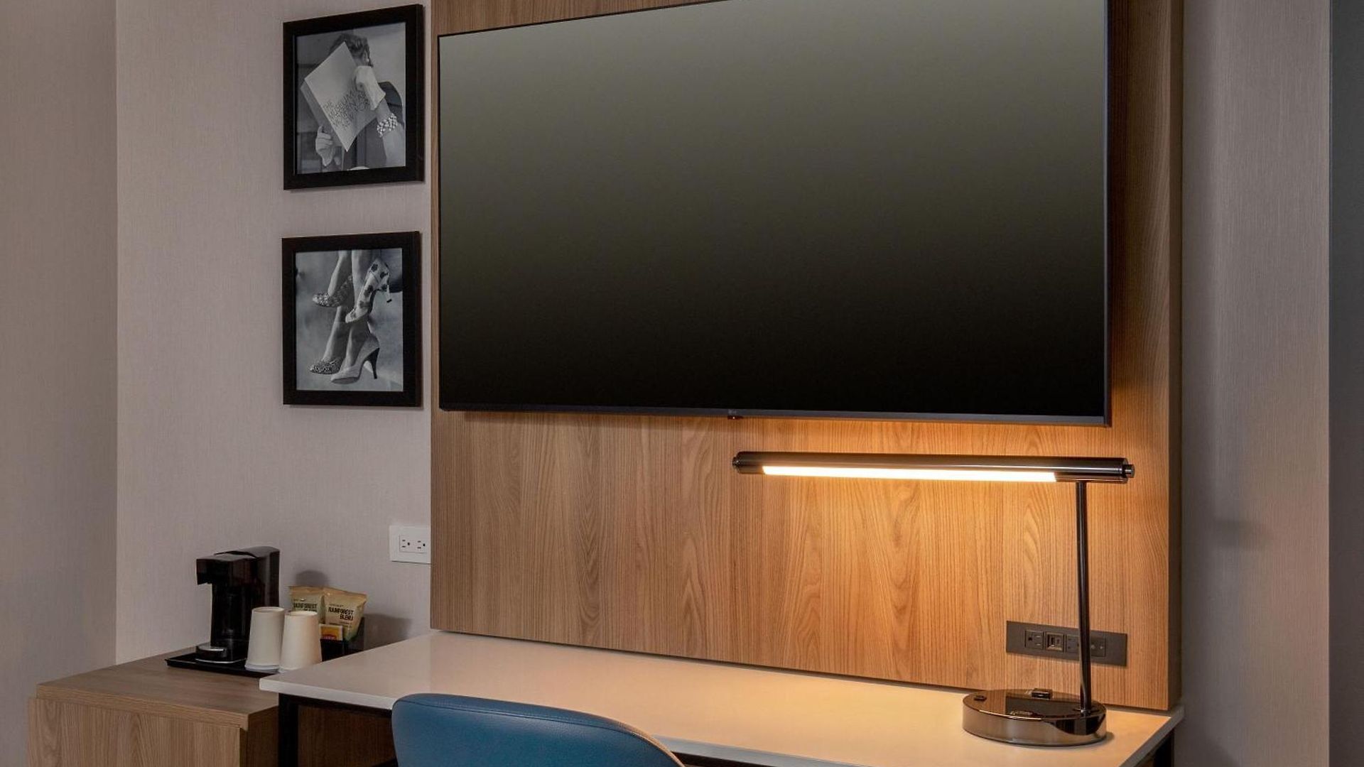 Courtyard By Marriott Times Square West 3*