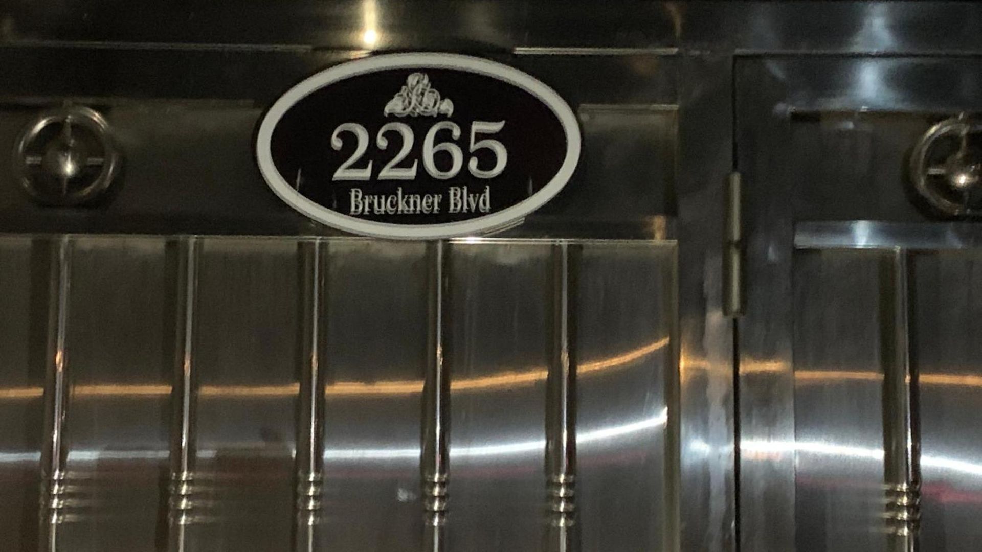 2265 Bruckner Blvd *