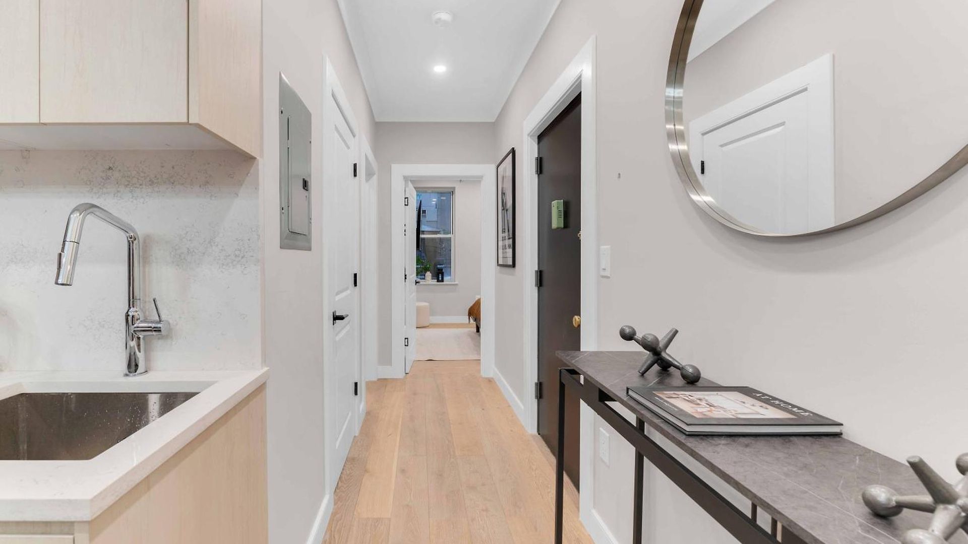Modern 3bd Rose Hills Manhattan Terrace Space
