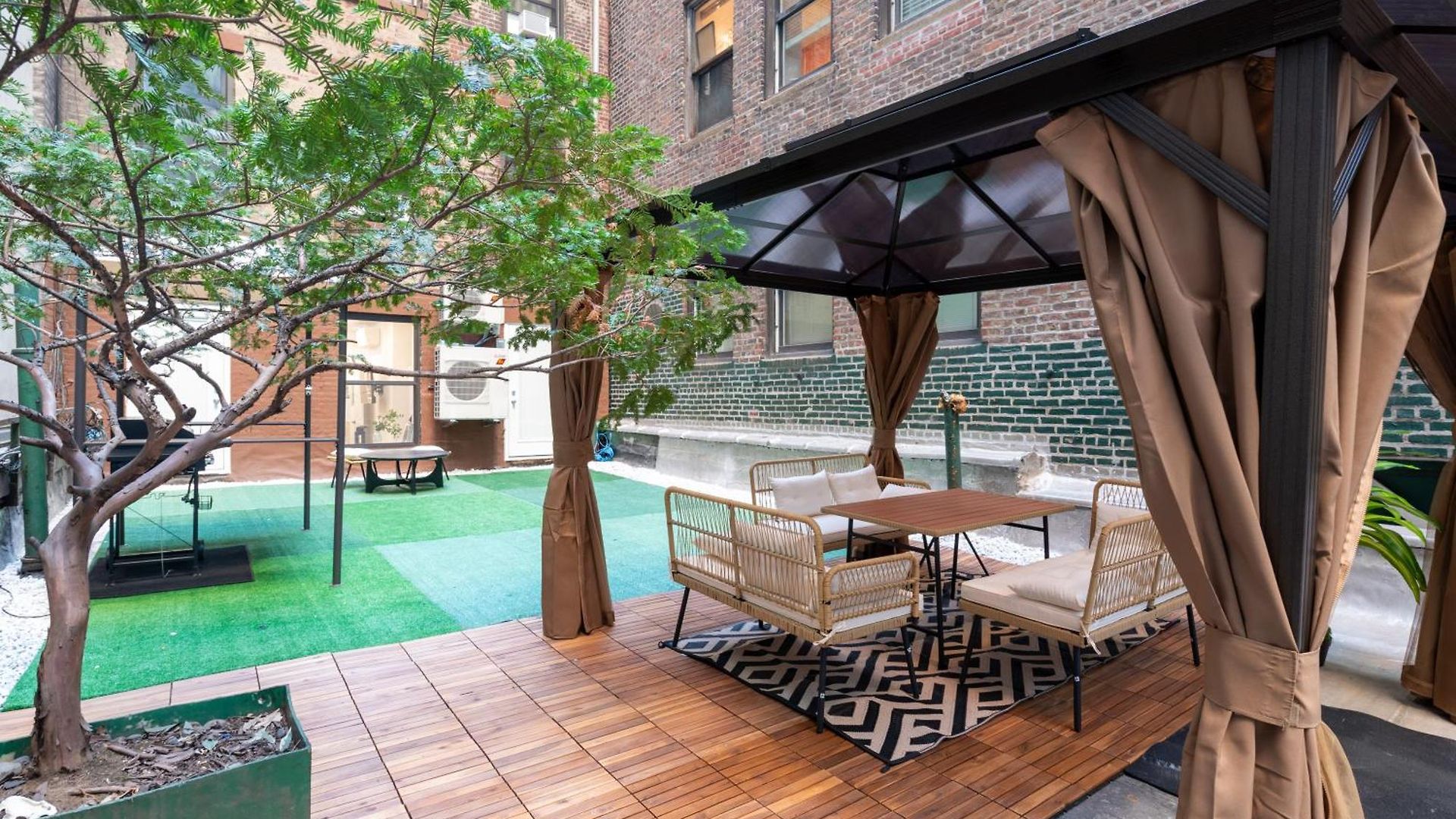 Modern 3bd Rose Hills Manhattan Terrace Space Apartment *
