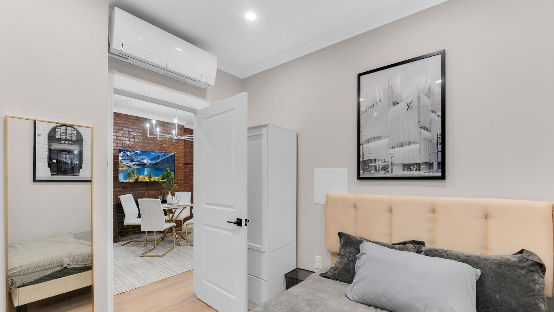 Modern 3bd Rose Hills Manhattan Terrace Space Apartment
