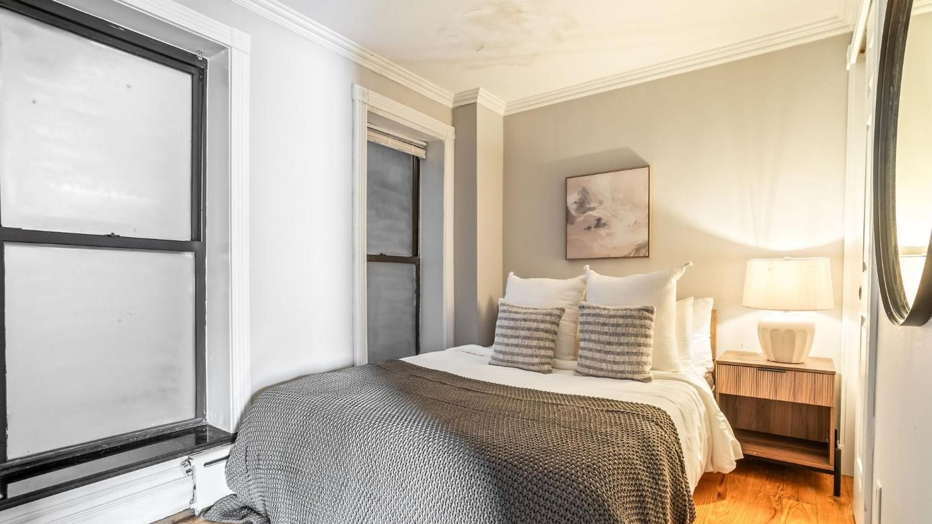Apartment Charming 2-bed 1-bath In Turtle Bay