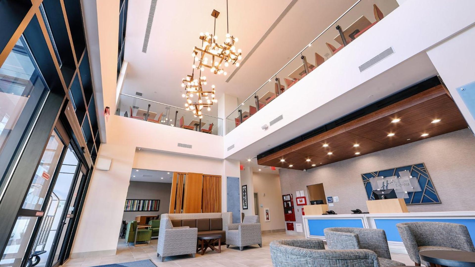 Express Long Island E - By Ihg Hotel New York