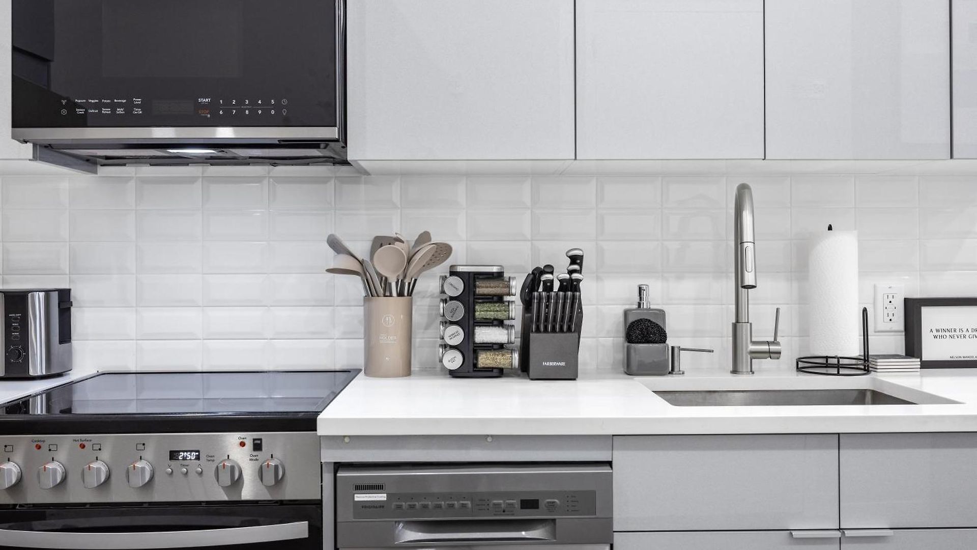 Apartment Swj 1st - Near Attractions Walk To Train Times Sq Near New York