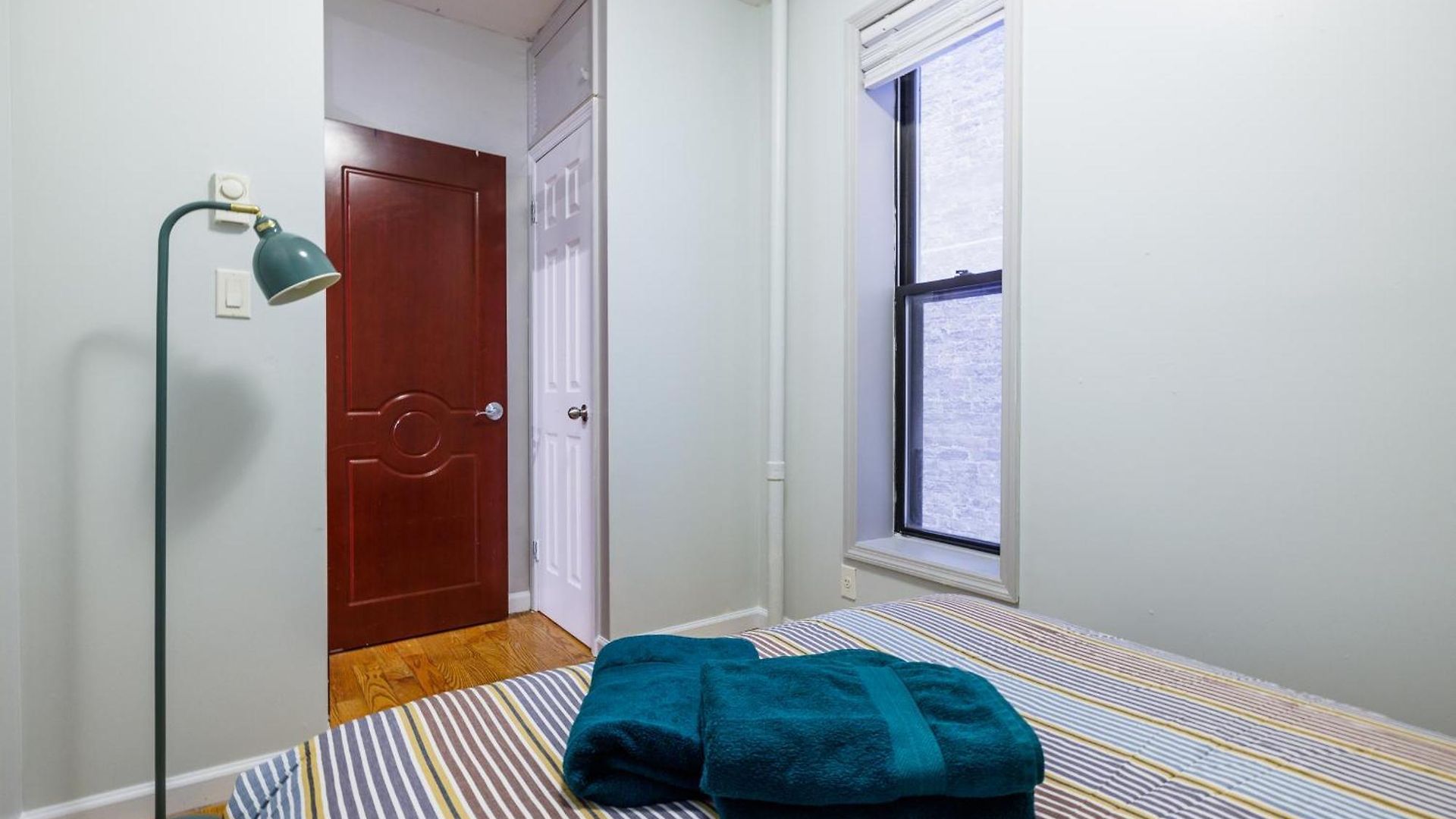 Discover The Comfort Of Columbia Apartment *