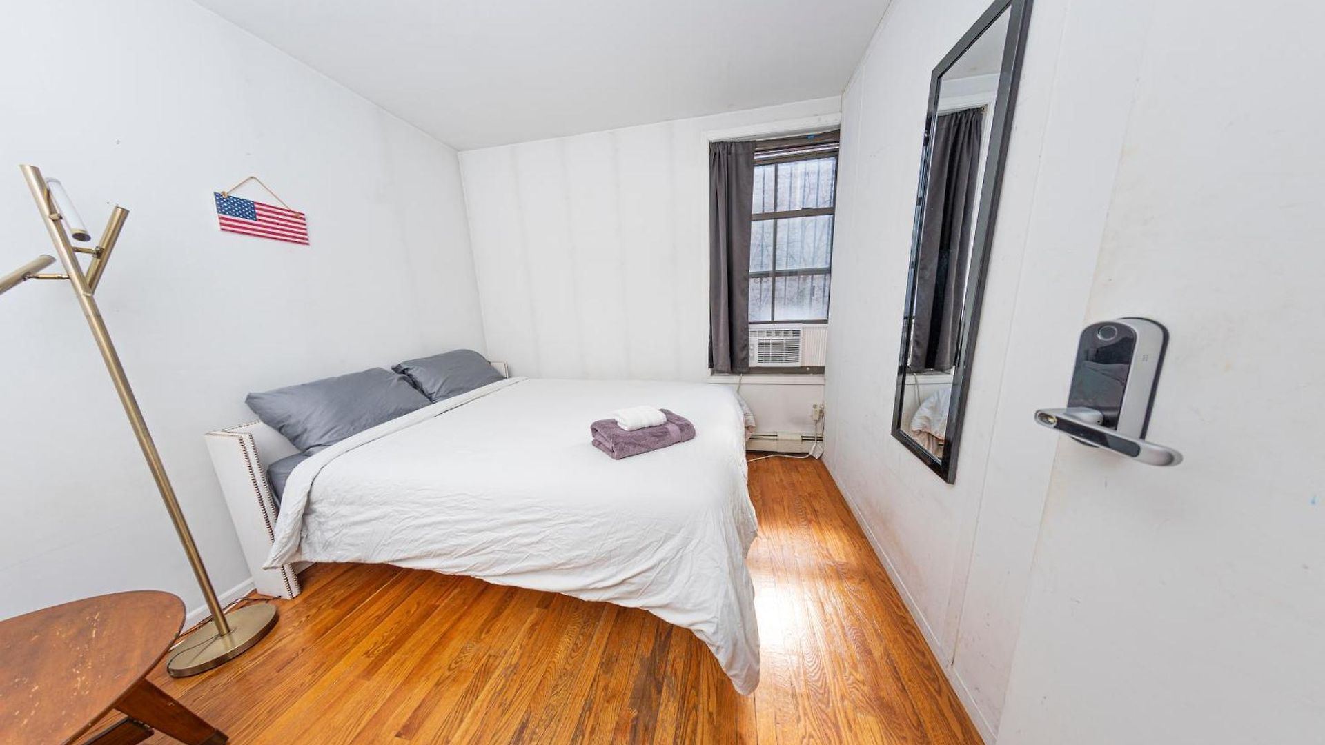 Homestay Friendly In Williamsburg Brooklyn *