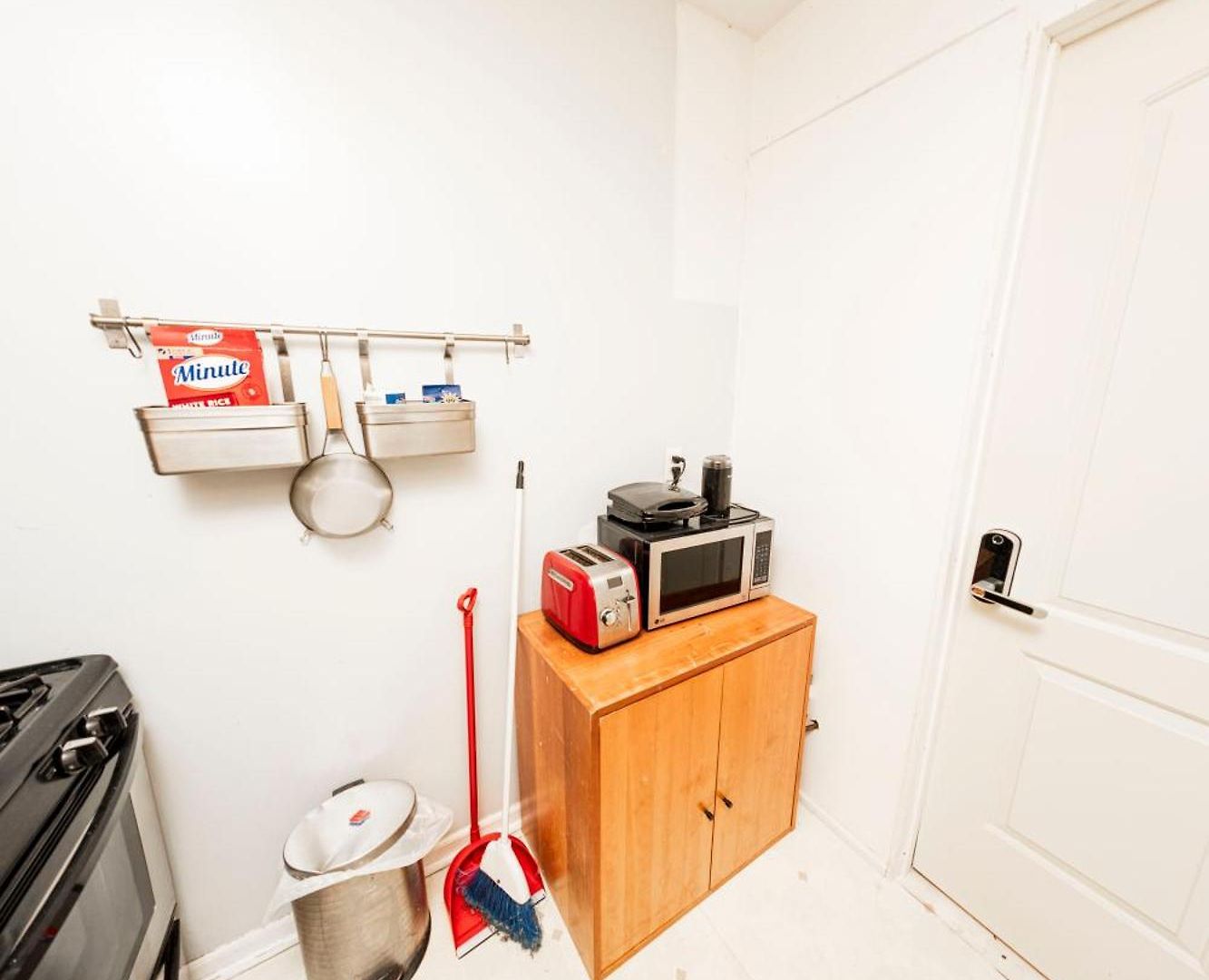 Ground Floor Williamsburg Private Bedroom Near Subway Homestay New York