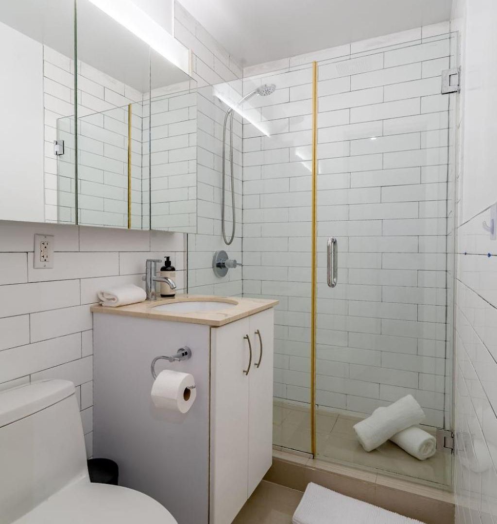 Apartment East Village Escape With 3bd 2ba Near Tompkins Square Park *