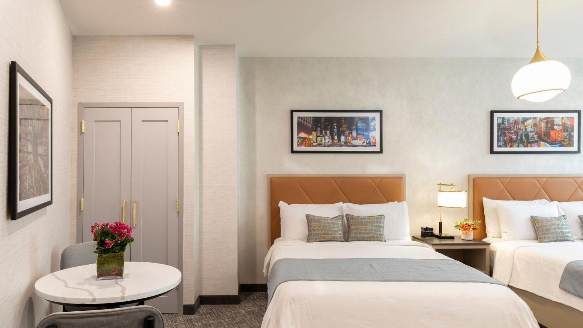 Hotel Broadway Plaza
