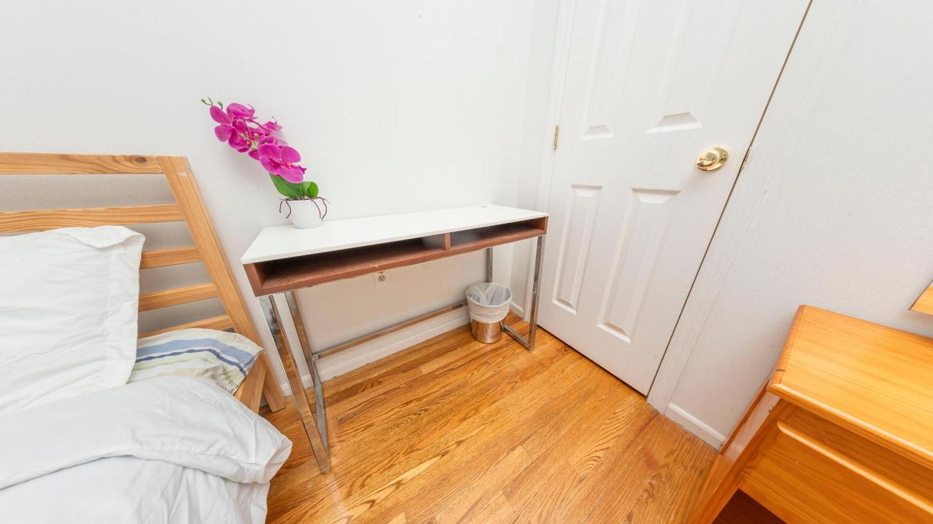 Homestay Friendly In Williamsburg Brooklyn