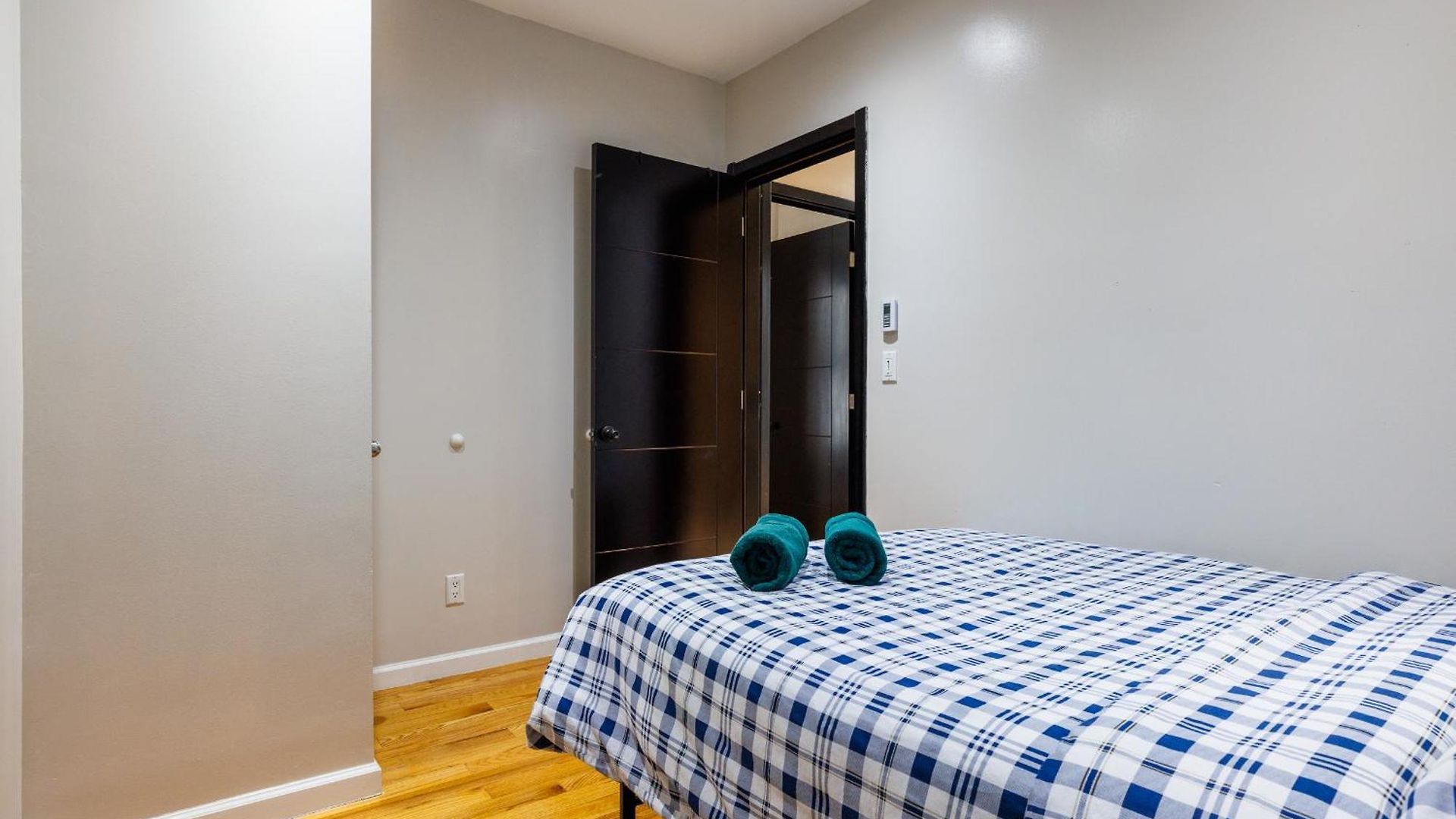 Apartment Parkside Living Style *