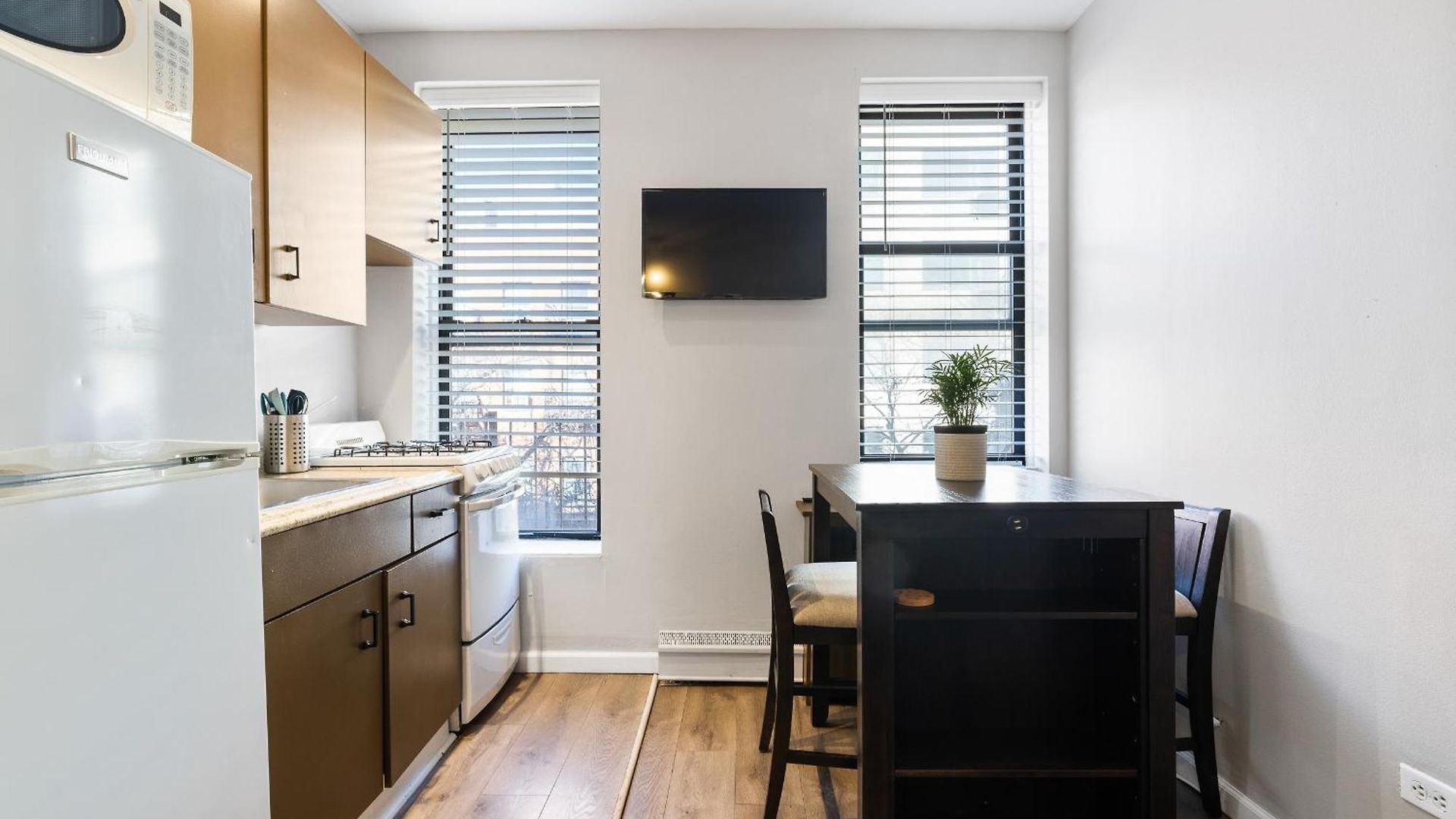 Step Inside Living In Times Square New York