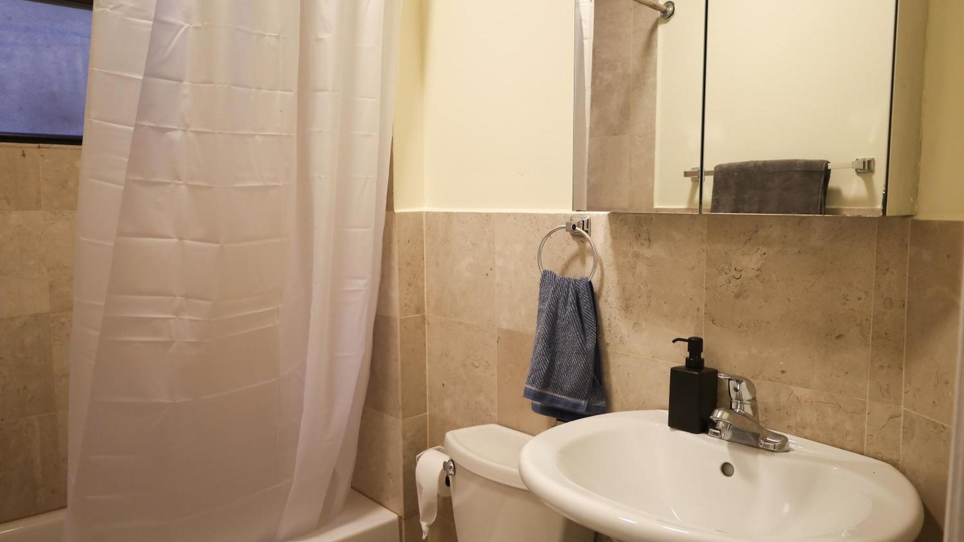 Apartment Family Friendly 4br 2ba In Prime Nyc Location