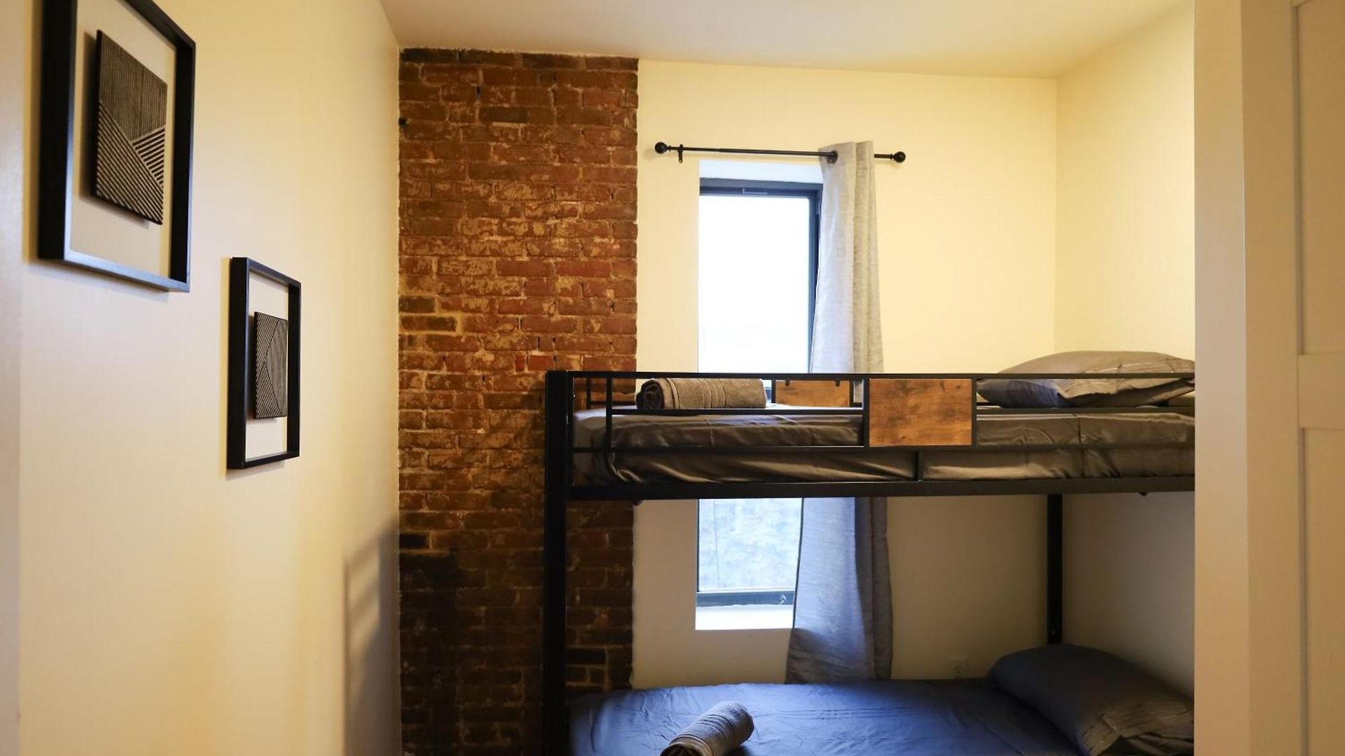Family Friendly 4br 2ba In Prime Nyc Location Apartment