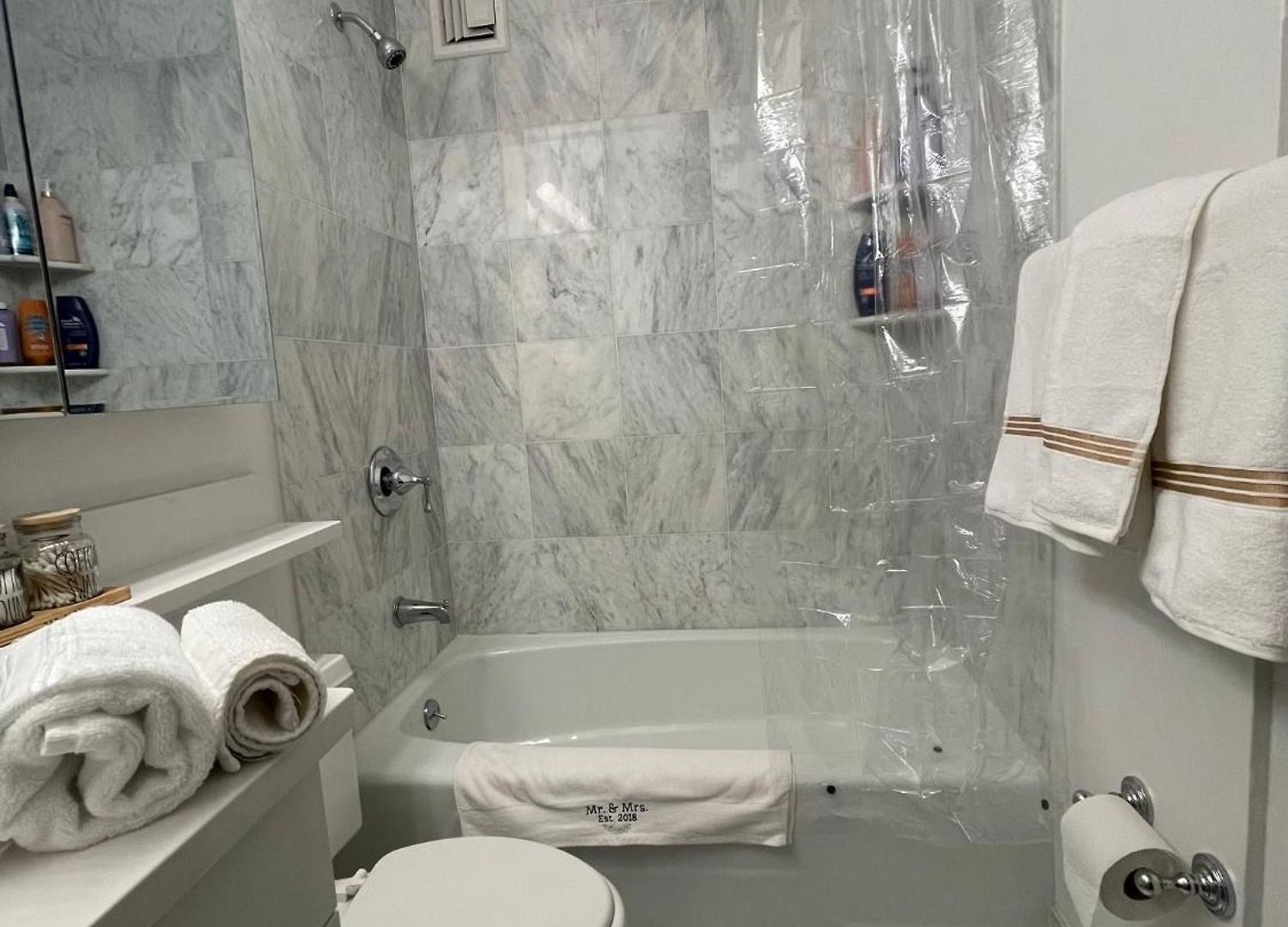 Nomad Stylish In Nyc Apartment New York