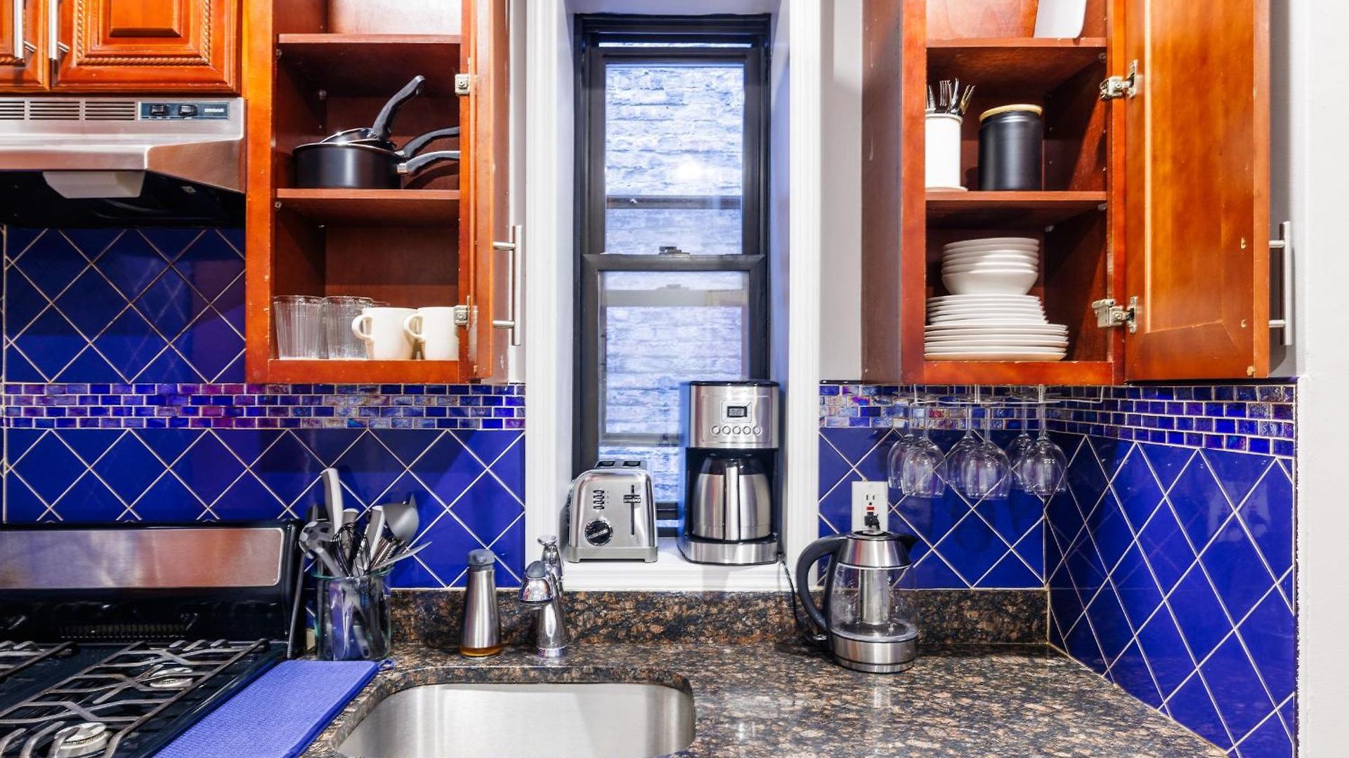 Discover The Comfort Of Columbia Properties-2 Apartment *
