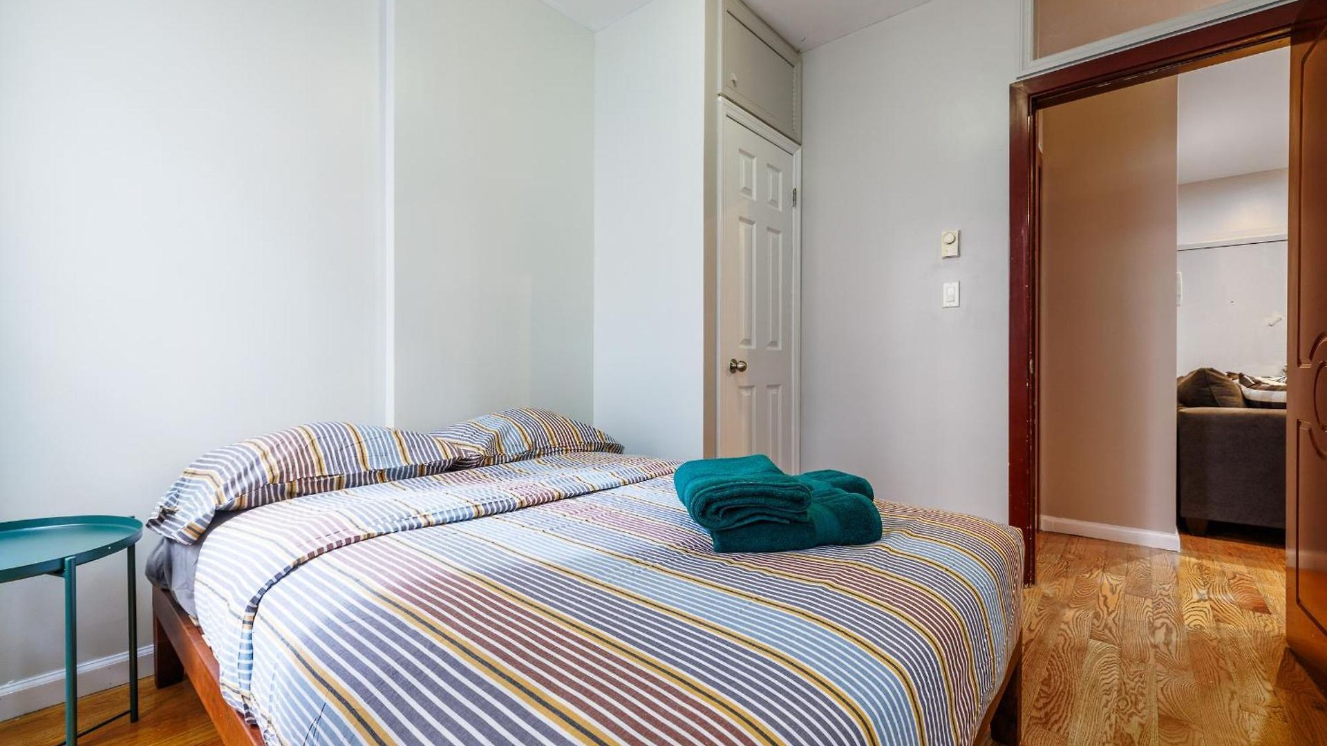 Discover The Comfort Of Columbia Properties-2 New York