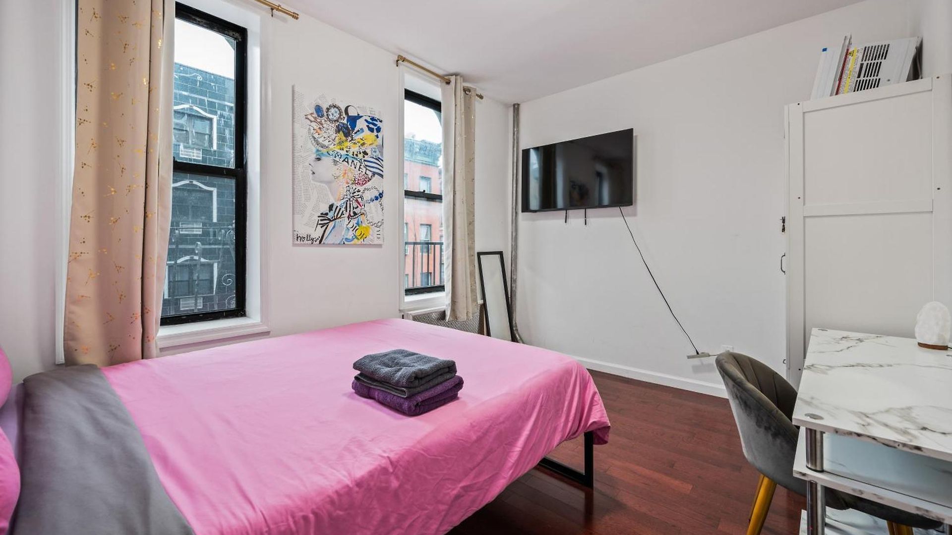 Pinky Pinky 2 Bedroom 3* New York