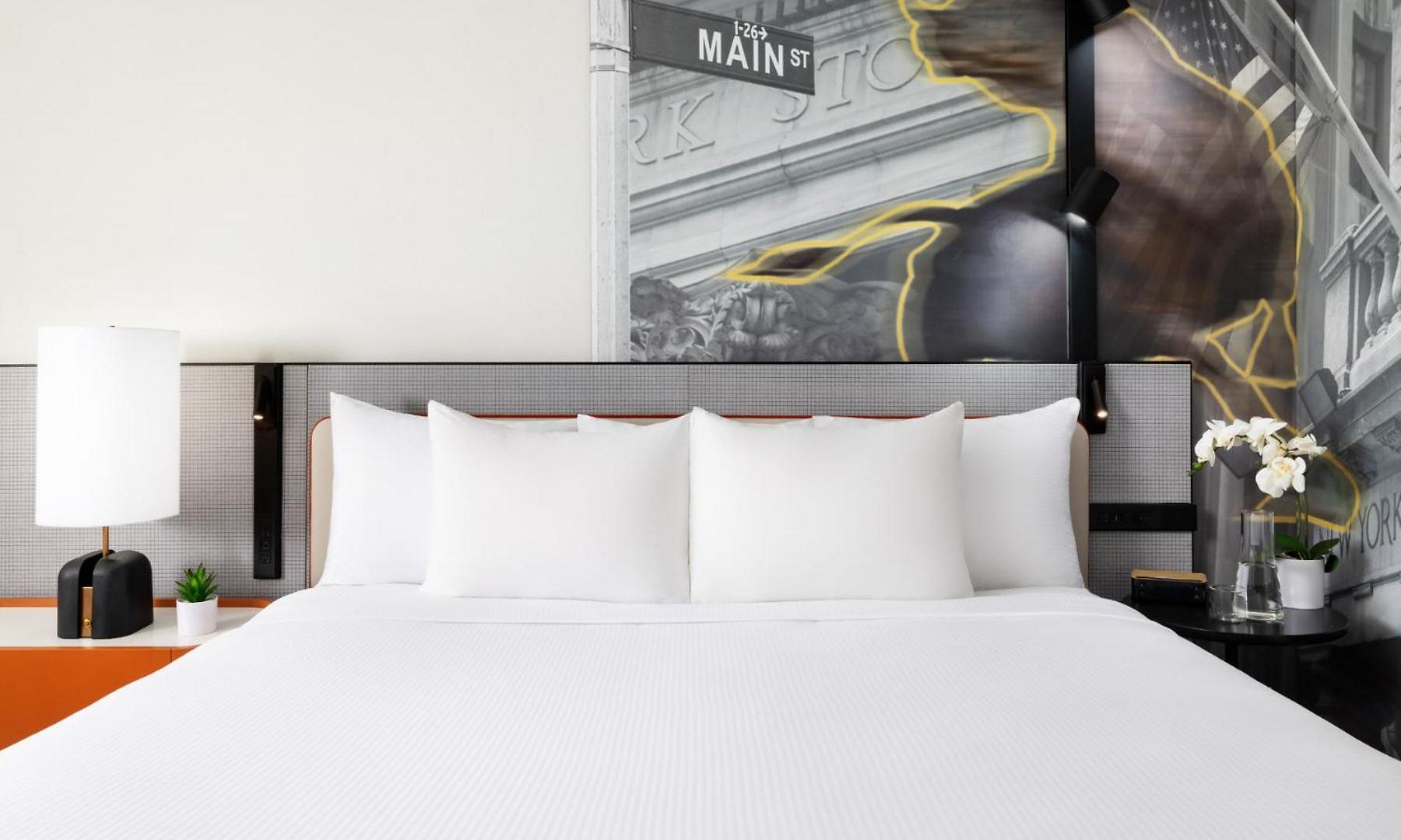 Millennium Downtown Hotel 4*