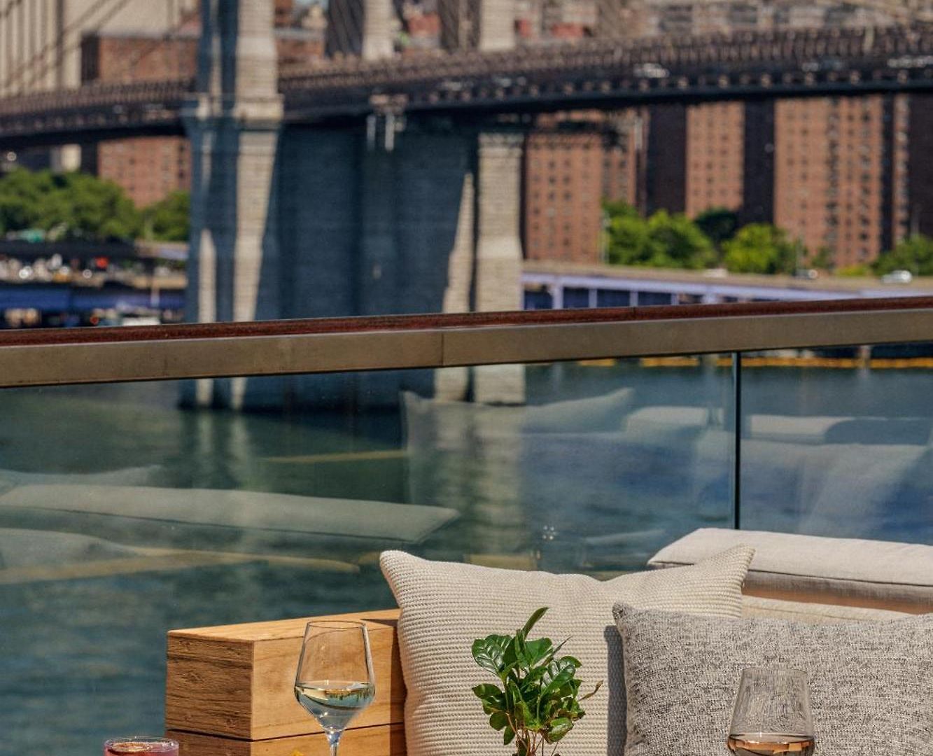 1 Brooklyn Bridge 5*