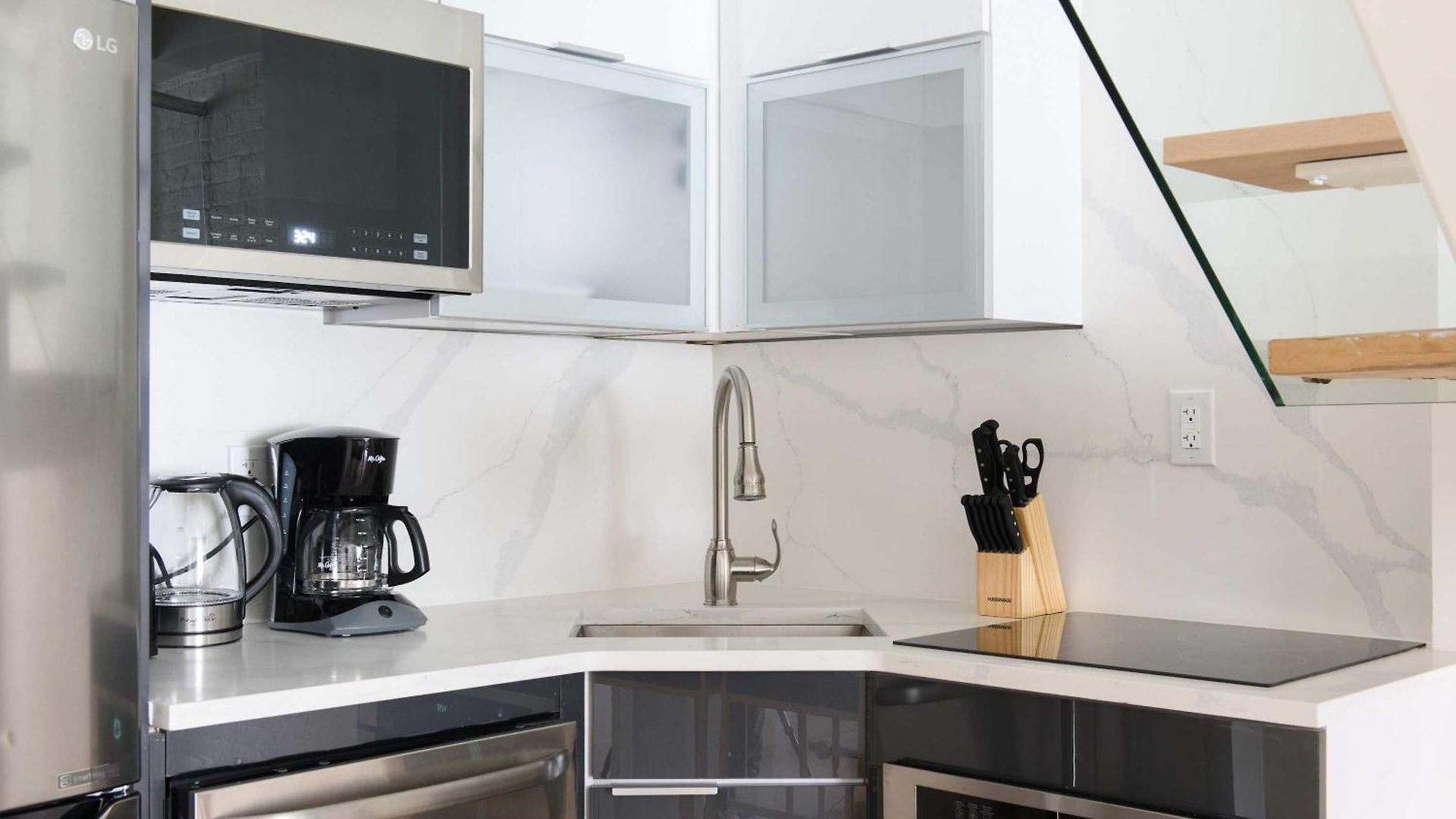 75-3c Brand New Duplex 3br W D In The Unit *