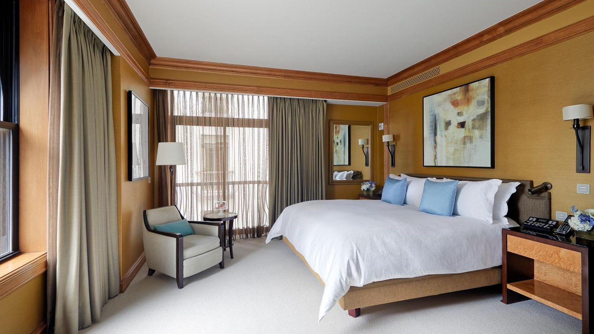 The Peninsula 5*