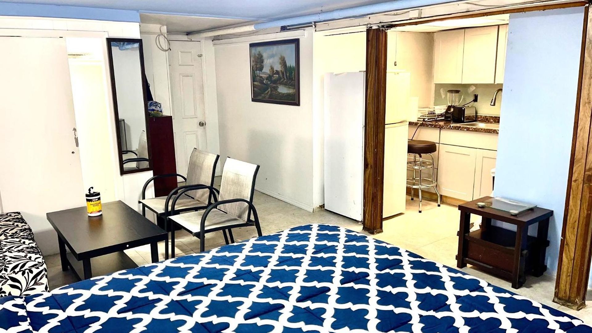 Lga Airport Near, Walk In Bsmt In A Private House! Apartment New York
