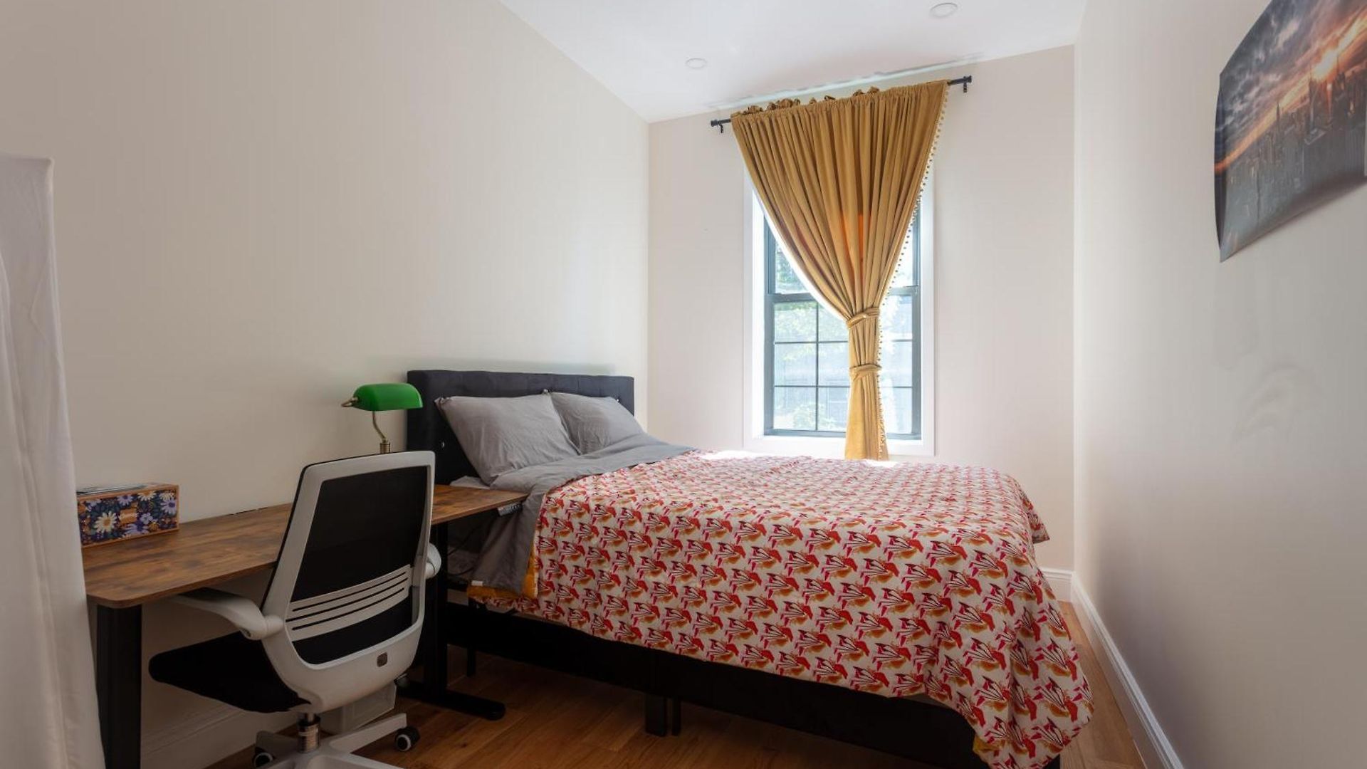 Little Manhattan 5 Min Walk To Times Square Private Bathroom World Cup 2026 Ready Homestay New York