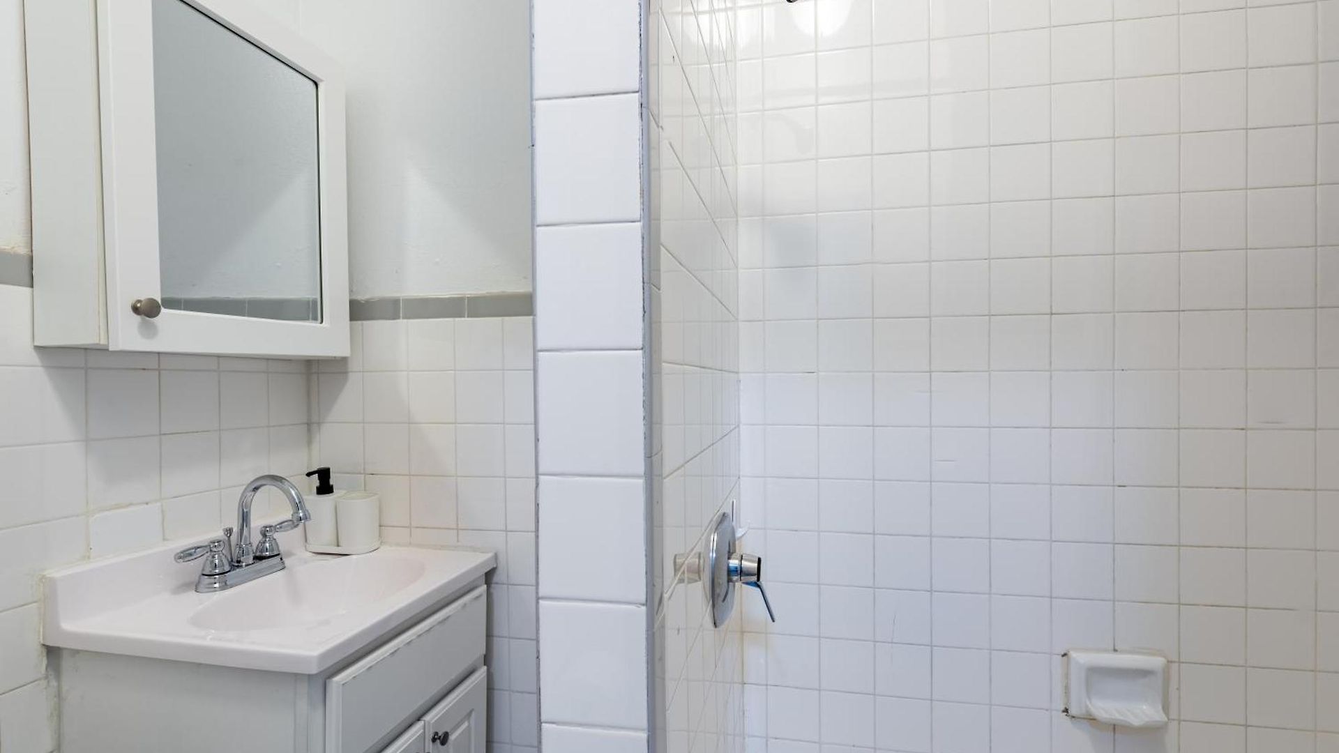 Apartment Charming 2-bedroom Haven In Manhattan *