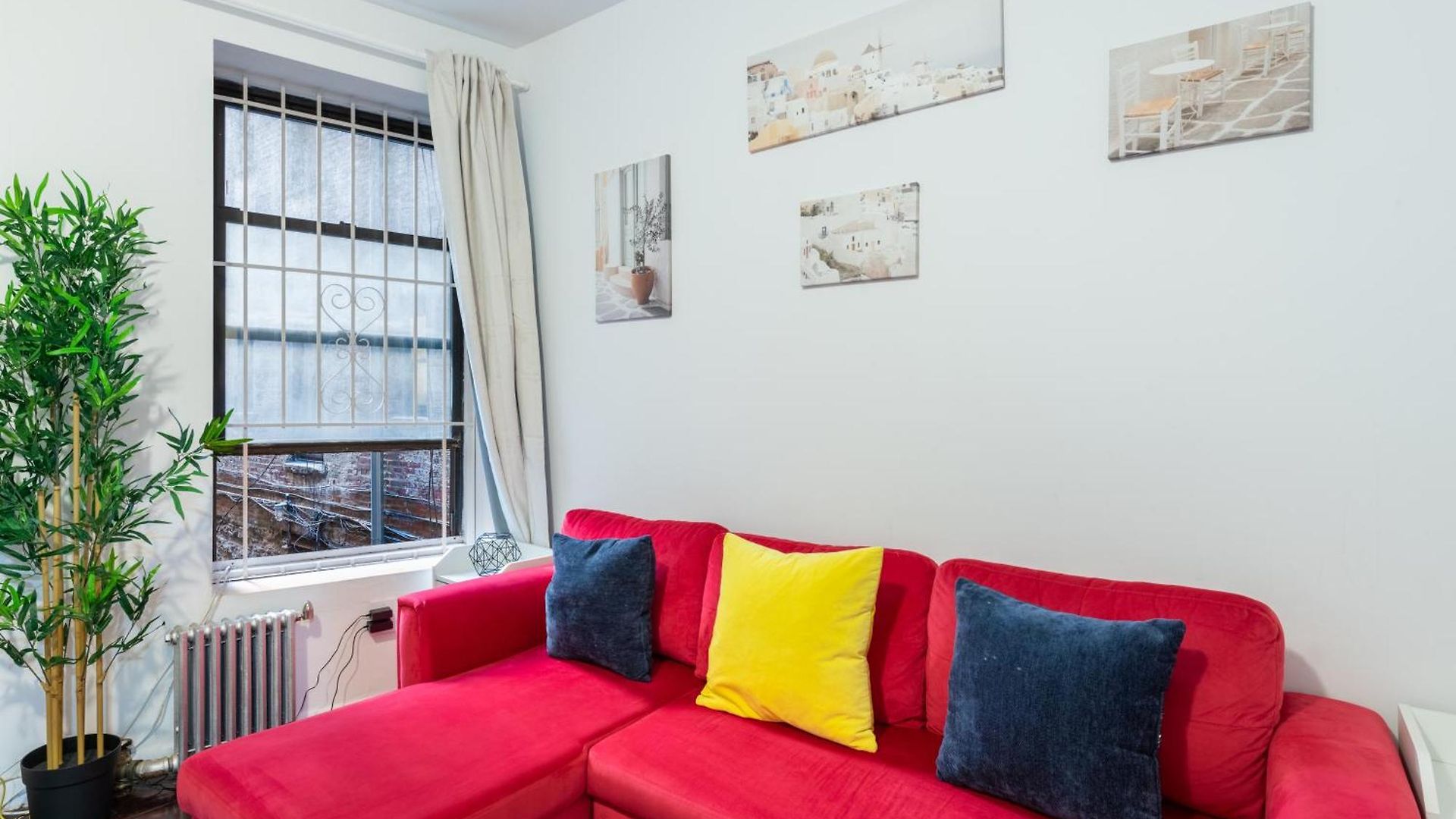 Charming 2-bedroom Haven In Manhattan * New York
