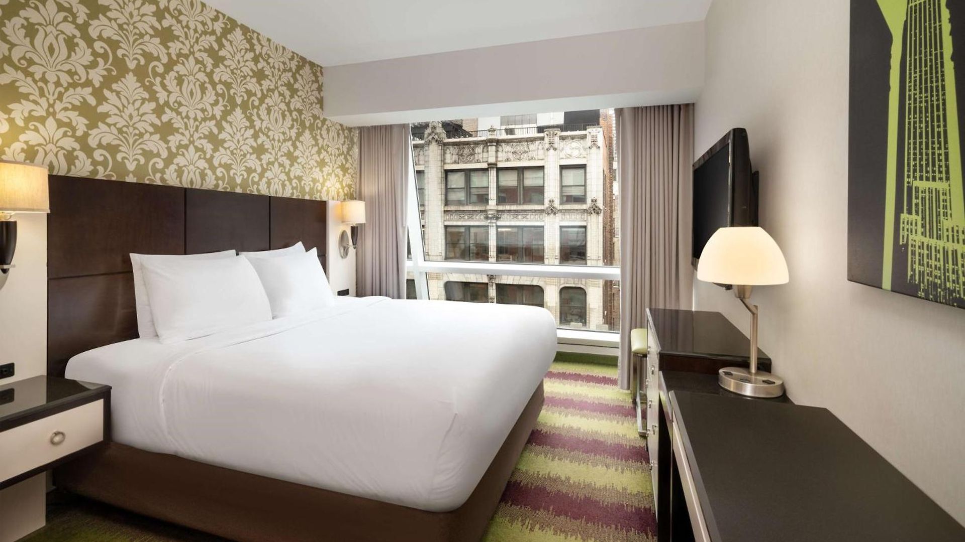 Western Premier Herald Square 3*