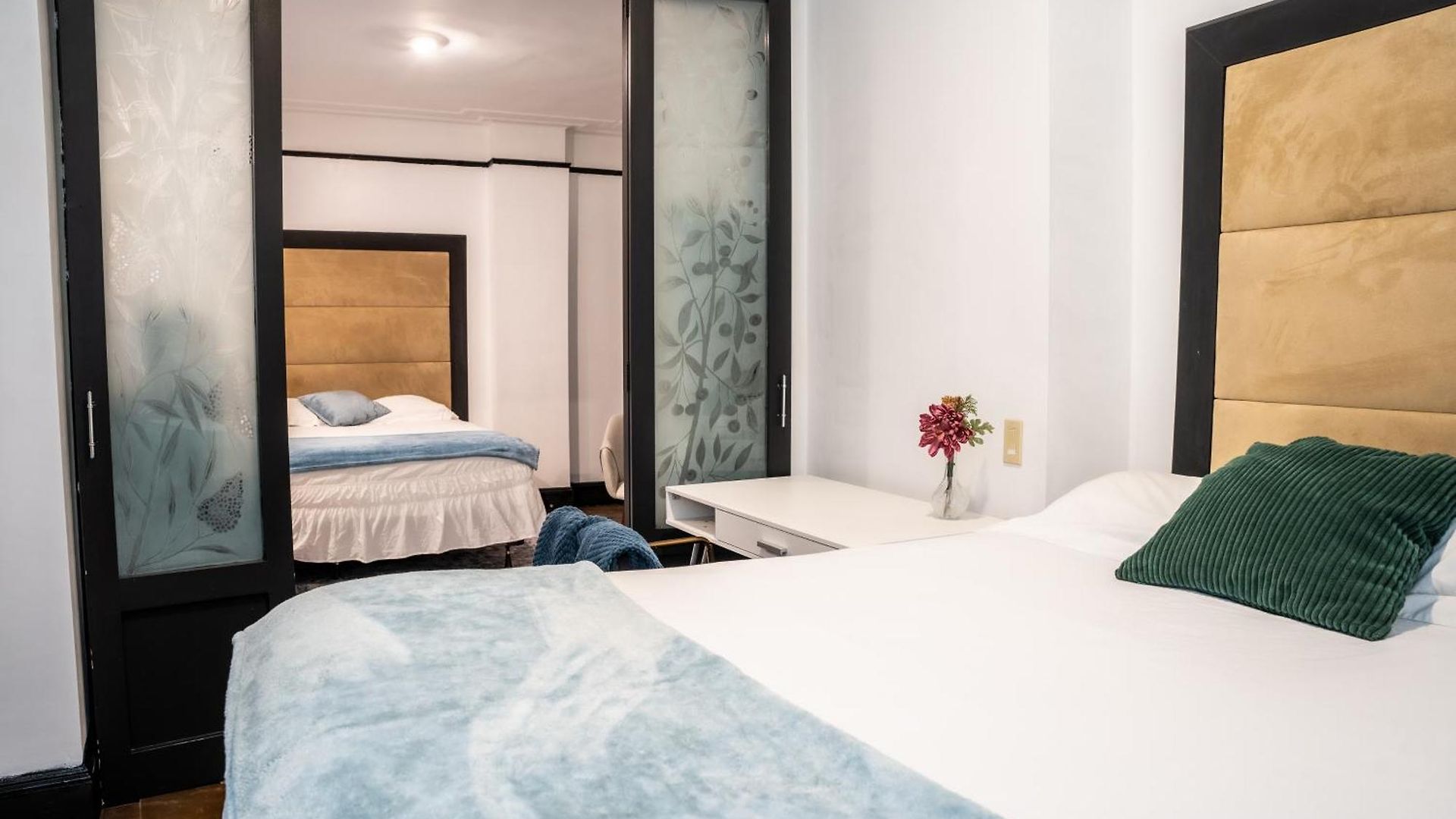 Mansfield Aparthotel