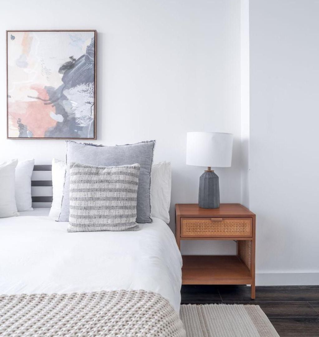 Luxx 2 Bed 1,5 Bath Midtown Apartment New York