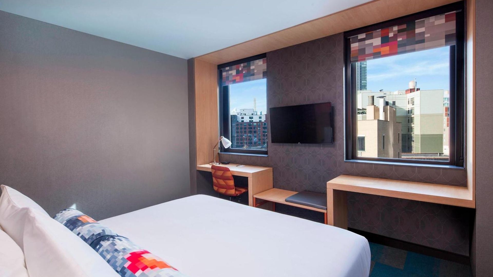 Aloft By Marriott Long Island City-Manhattan View