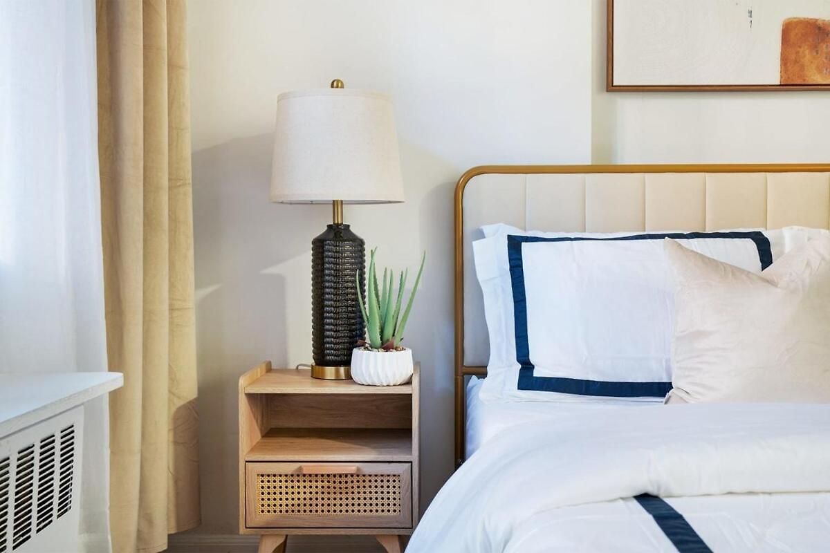 74-1c New With Private Outdoors - Gym New York