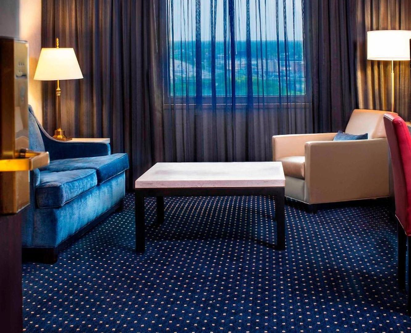 Hotel Courtyard By Marriott Jfk Airport 3*