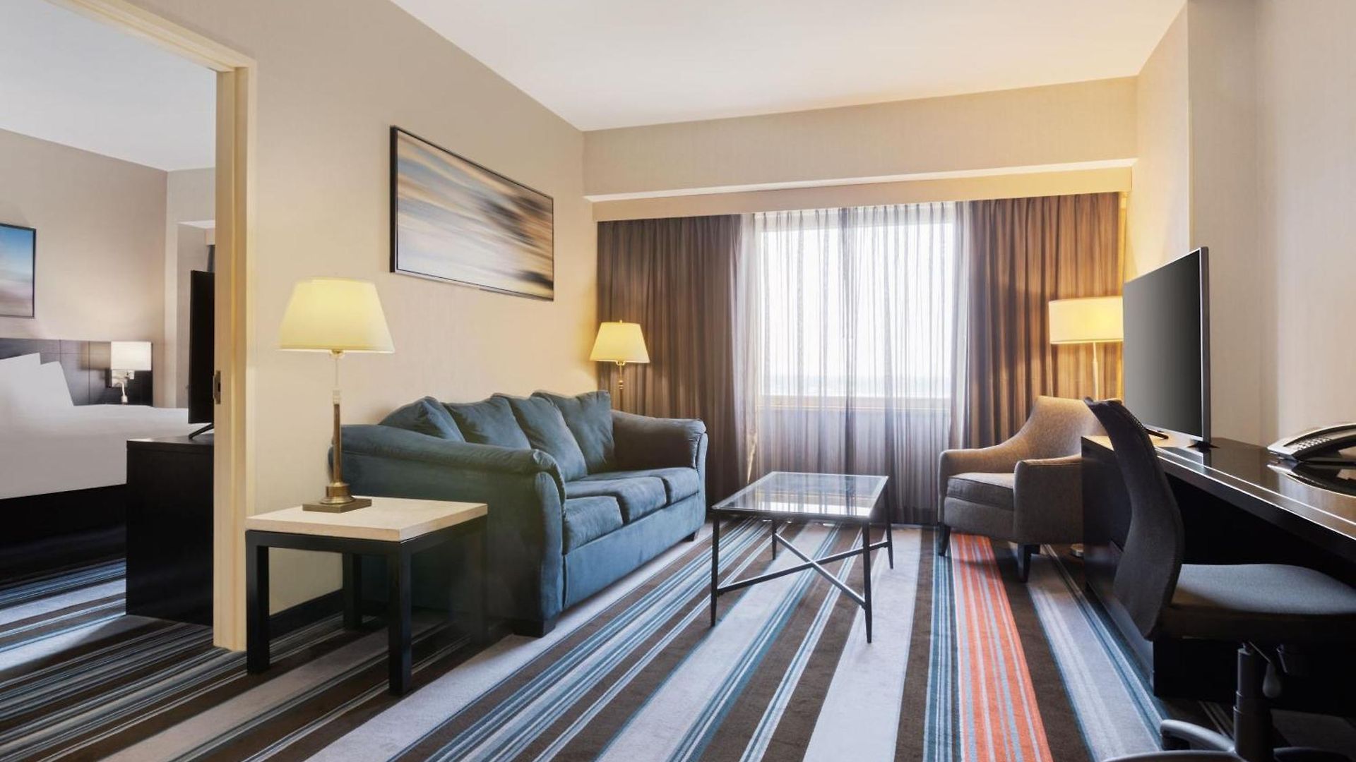 Hotel Courtyard By Marriott Jfk Airport 3*