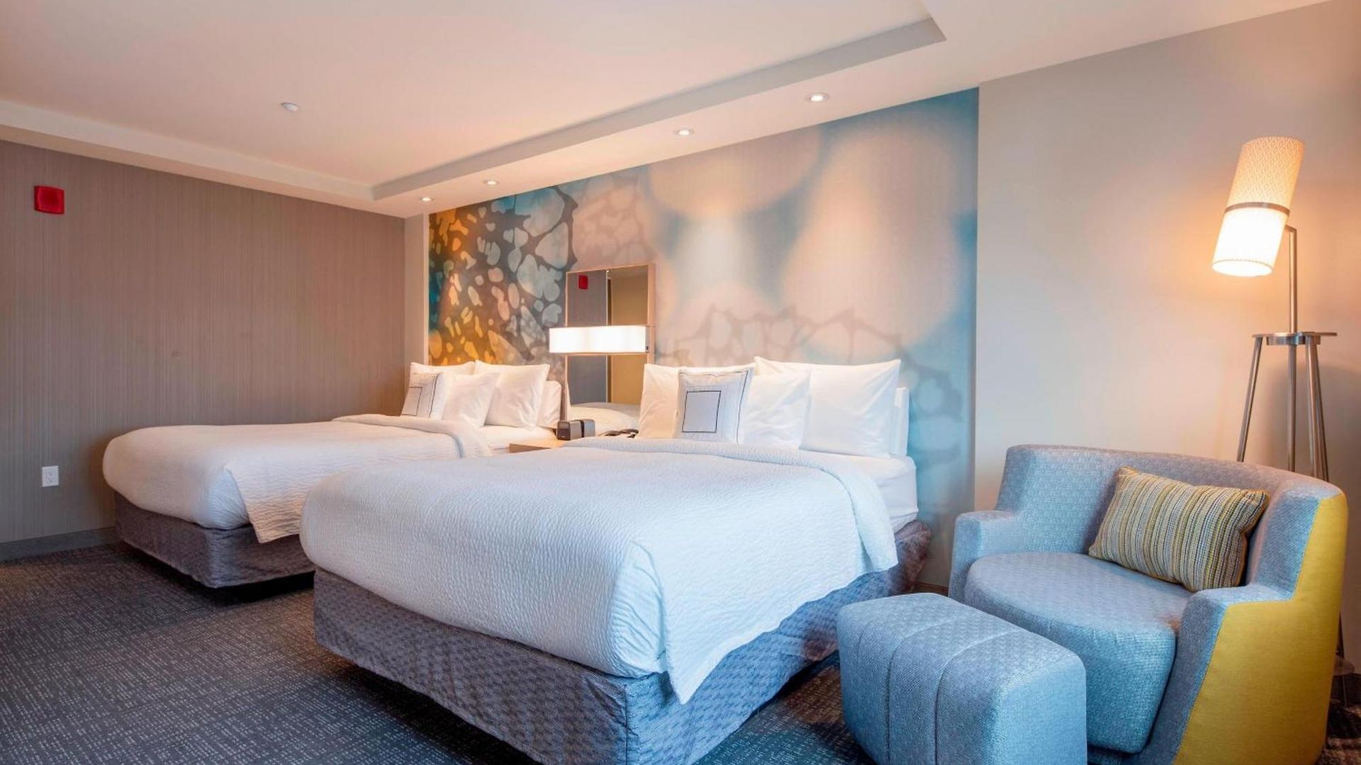 Courtyard By Marriott Queens/fresh Meadows Hotel 3*