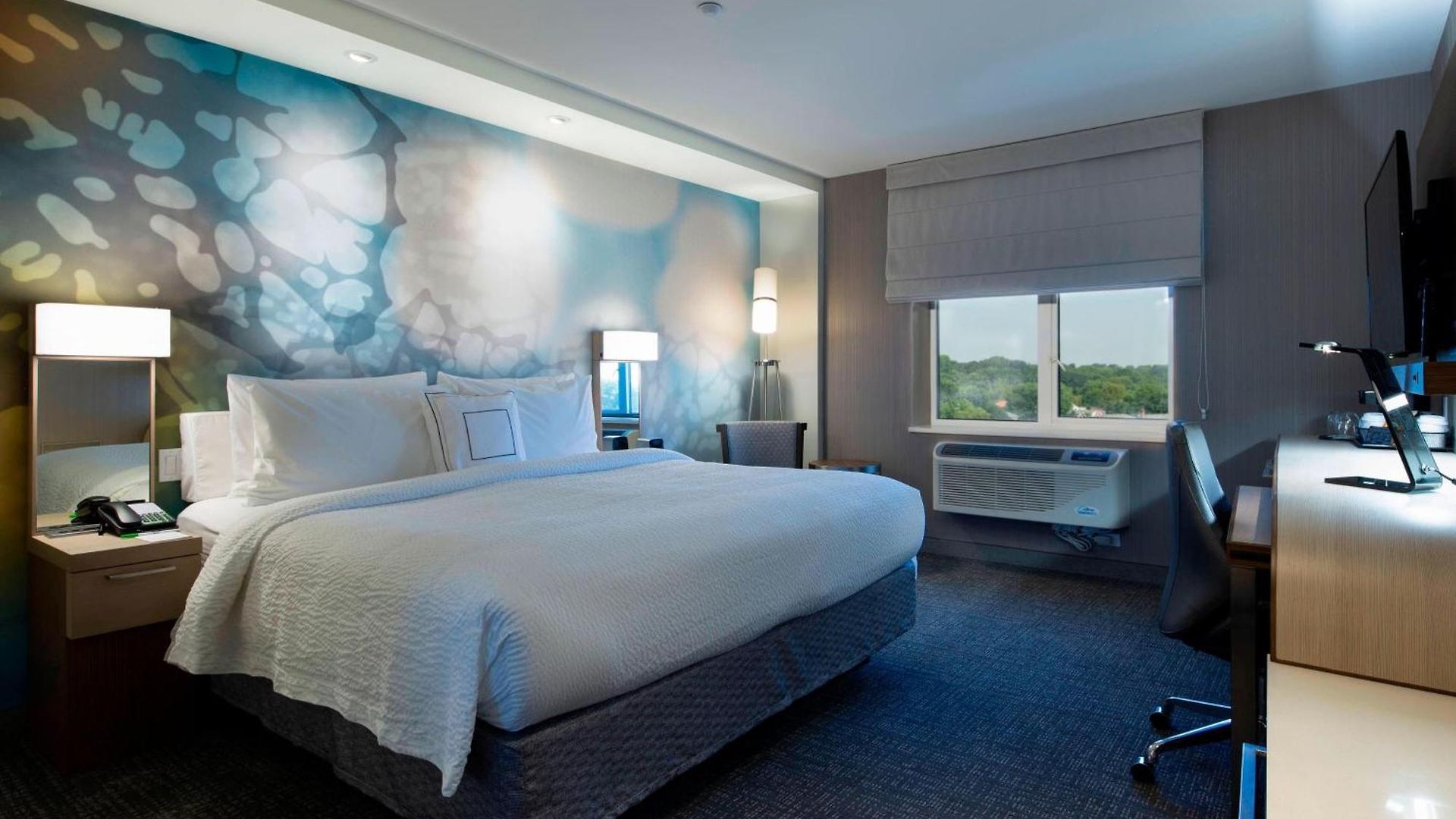 Courtyard By Marriott Queens/fresh Meadows 3*