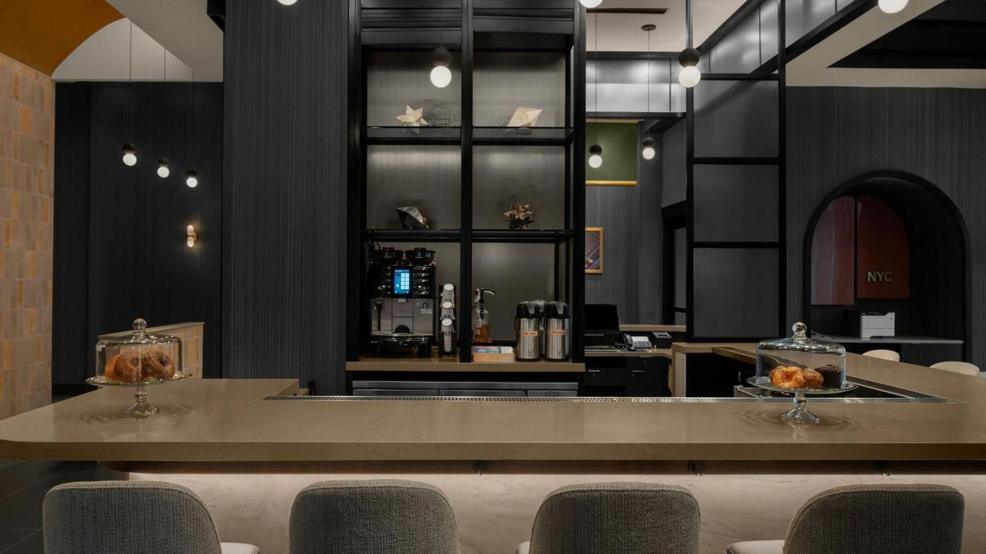 Courtyard By Marriott World Trade Center Area Hotel 3*