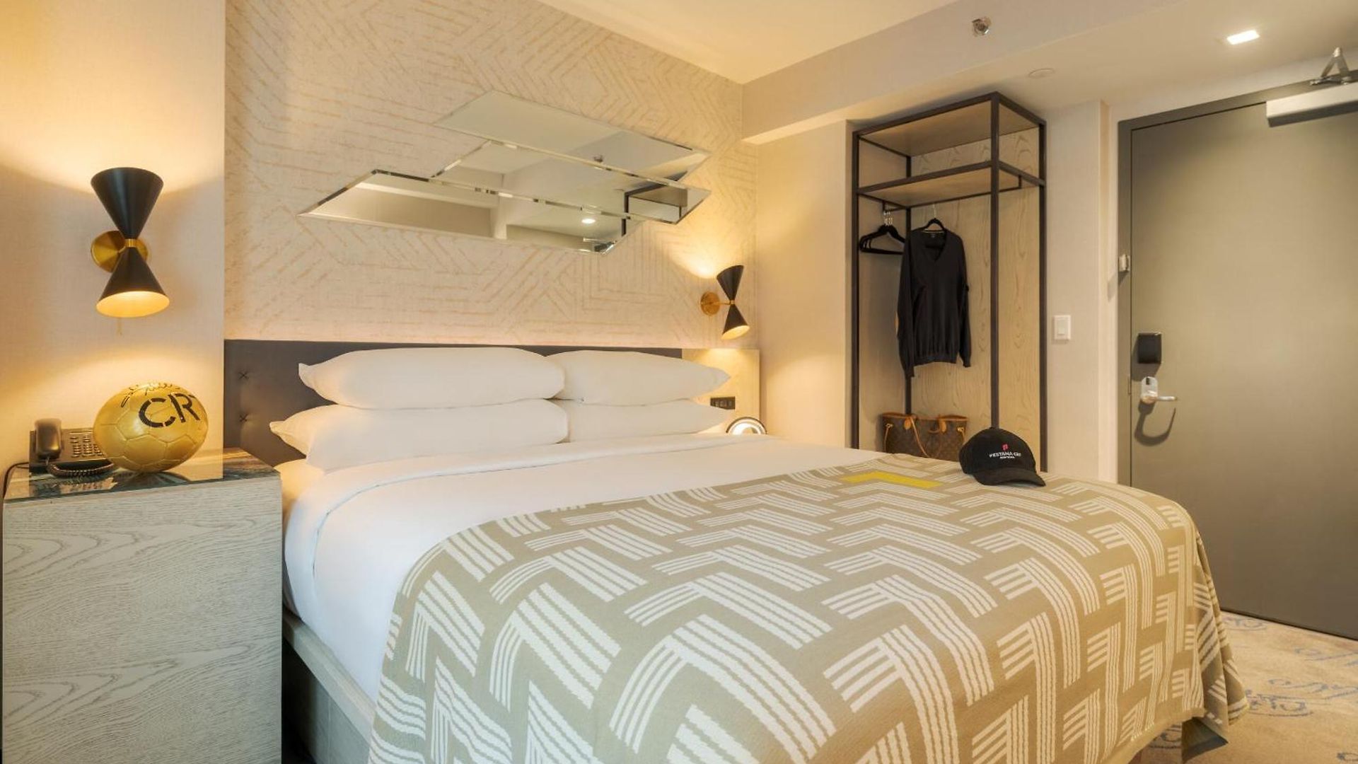 Pestana Cr7 Times Square 4*