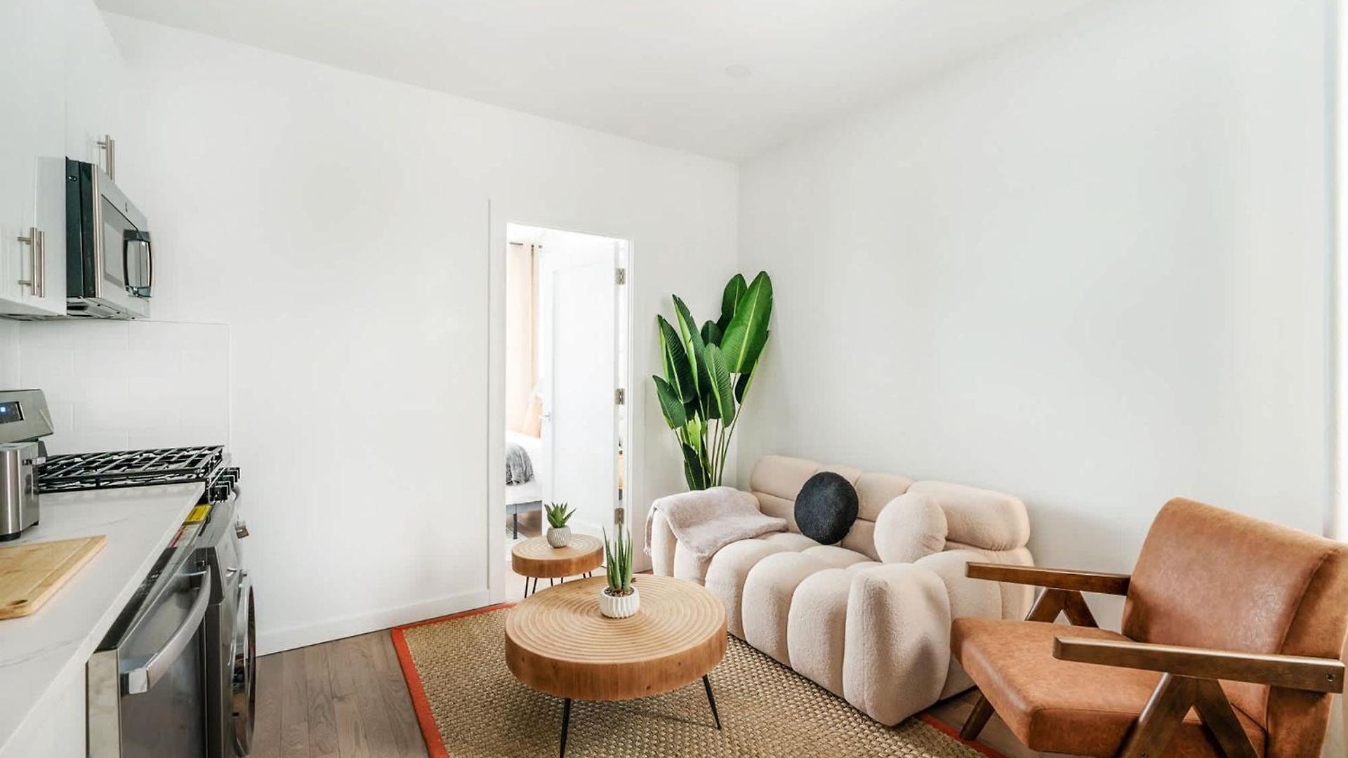 Apartment 1290-10 New Renovated 2 Bedrooms In Ues