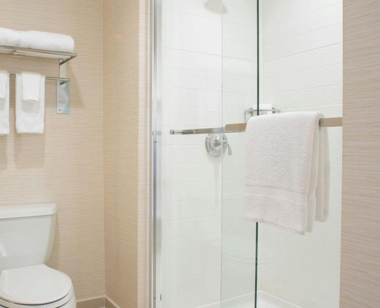 Fairfield & By Marriott Queens/fresh Meadows New York