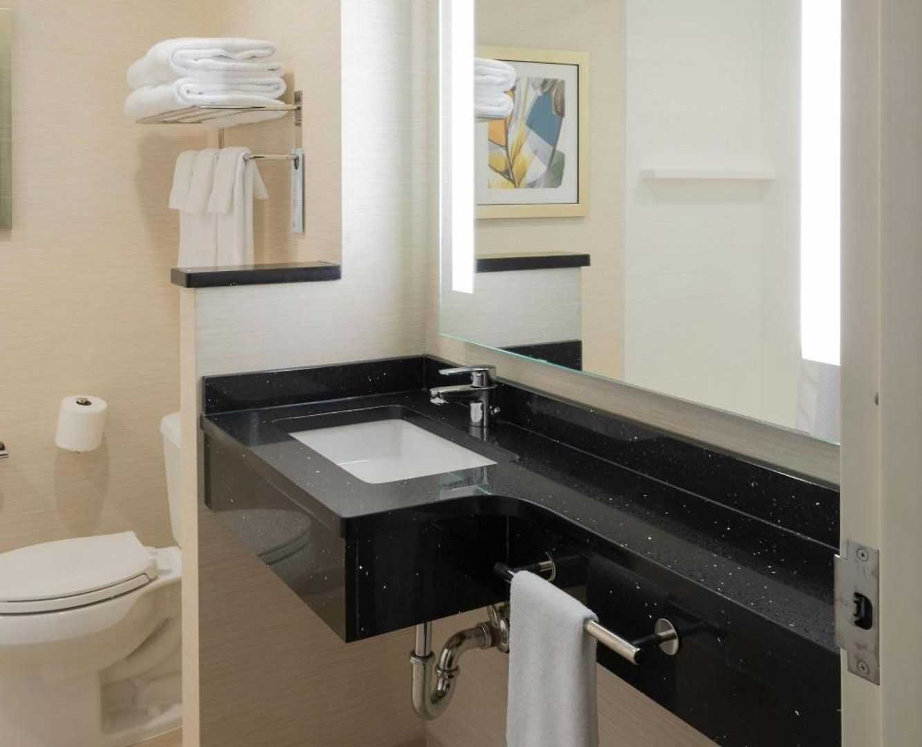 Fairfield & By Marriott Queens/fresh Meadows 3*