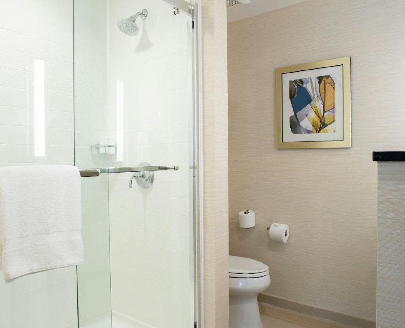 Hotel Fairfield & By Marriott Queens/fresh Meadows 3*