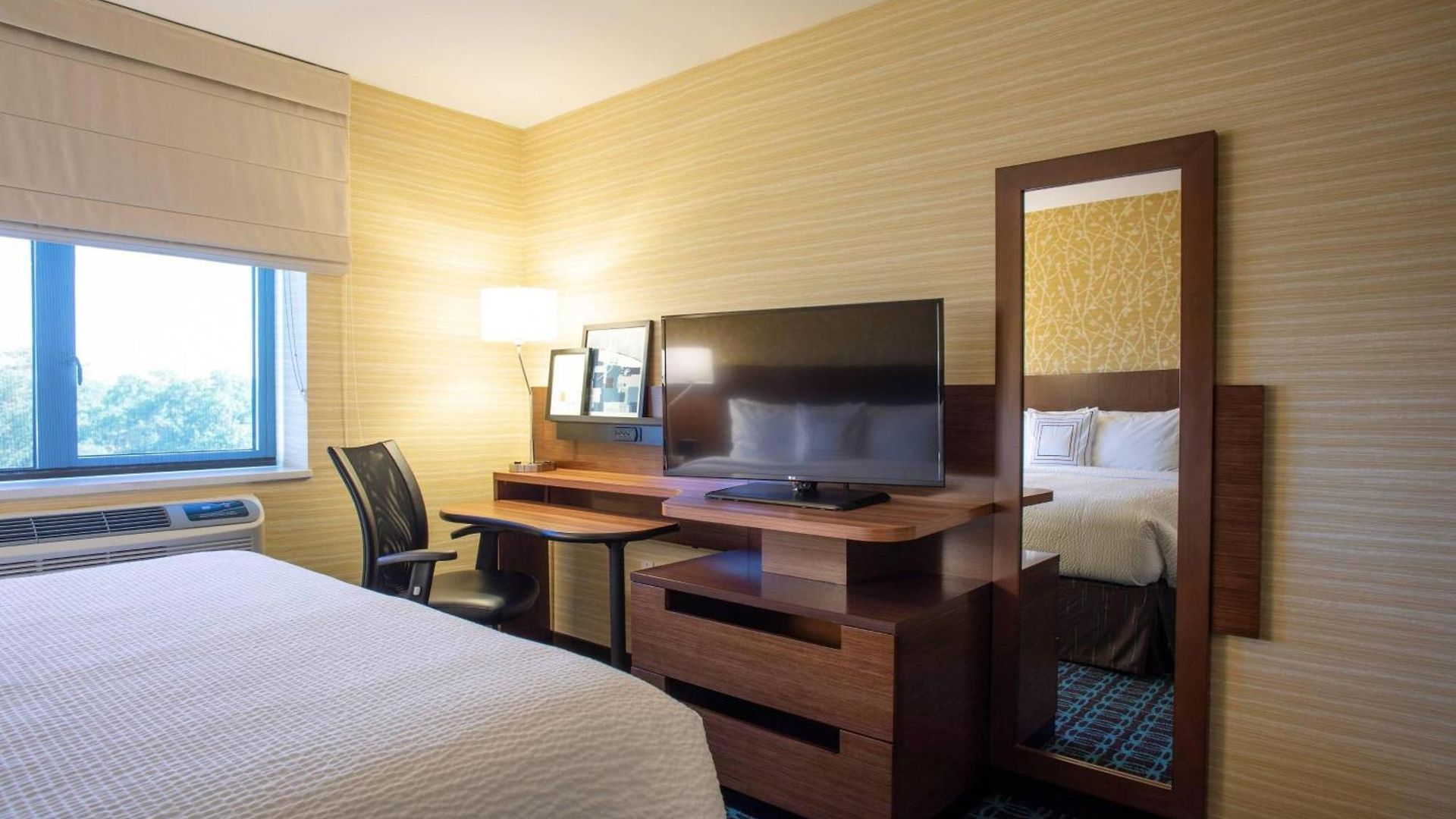 Fairfield & By Marriott Queens/fresh Meadows Hotel