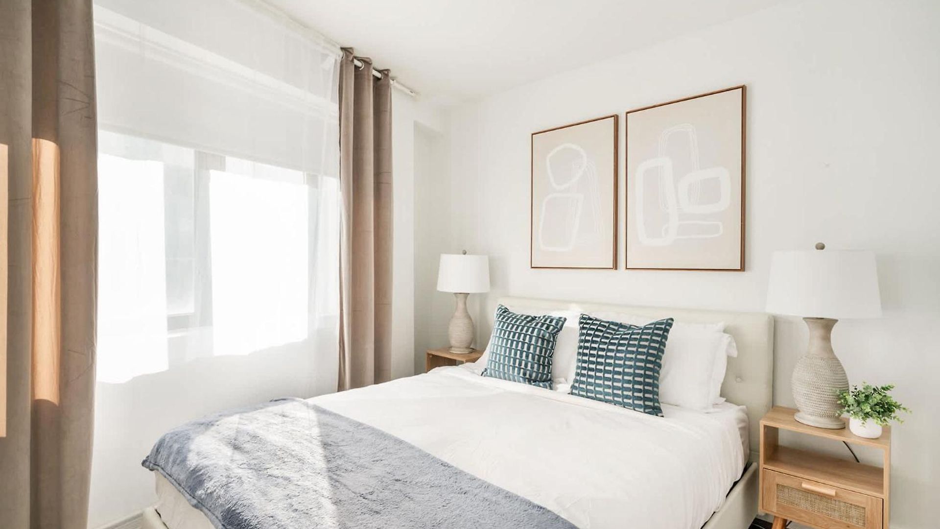809-5a Gorgeous New 1br Heart Of Midtown *