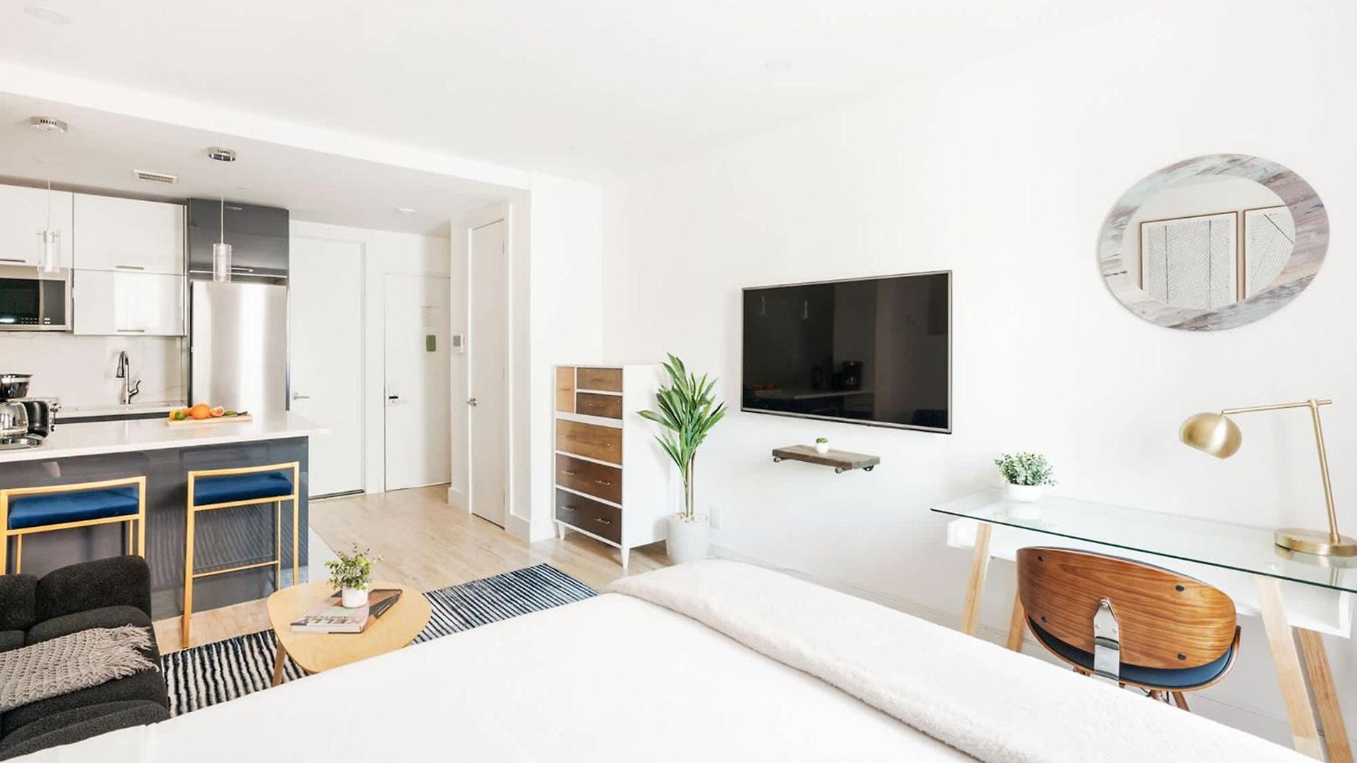 1597-14 New Renovated Rime Ues - W D *