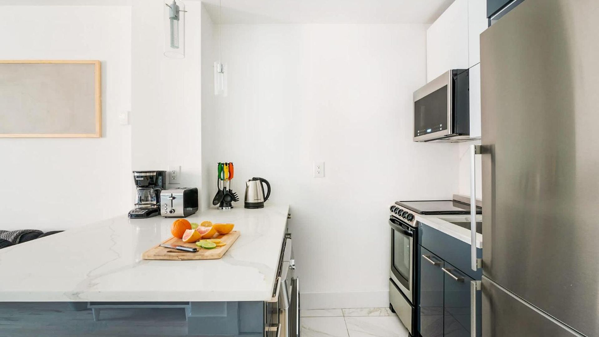 1597-14 New Renovated Rime Ues - W D Apartment *